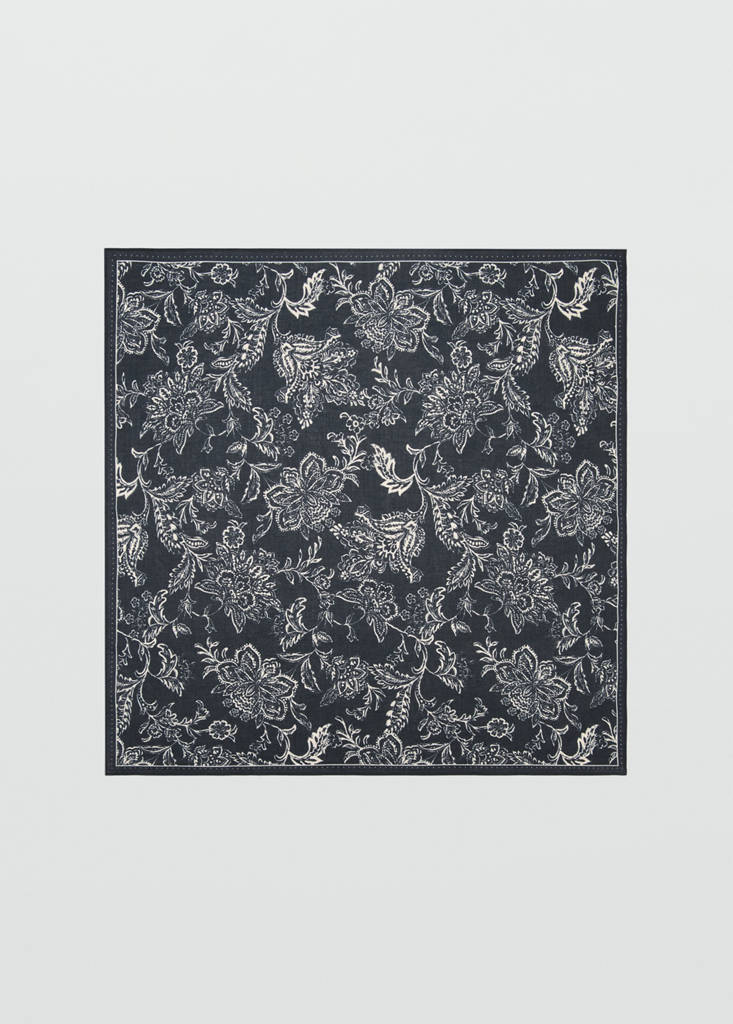 Printed scarf — Black