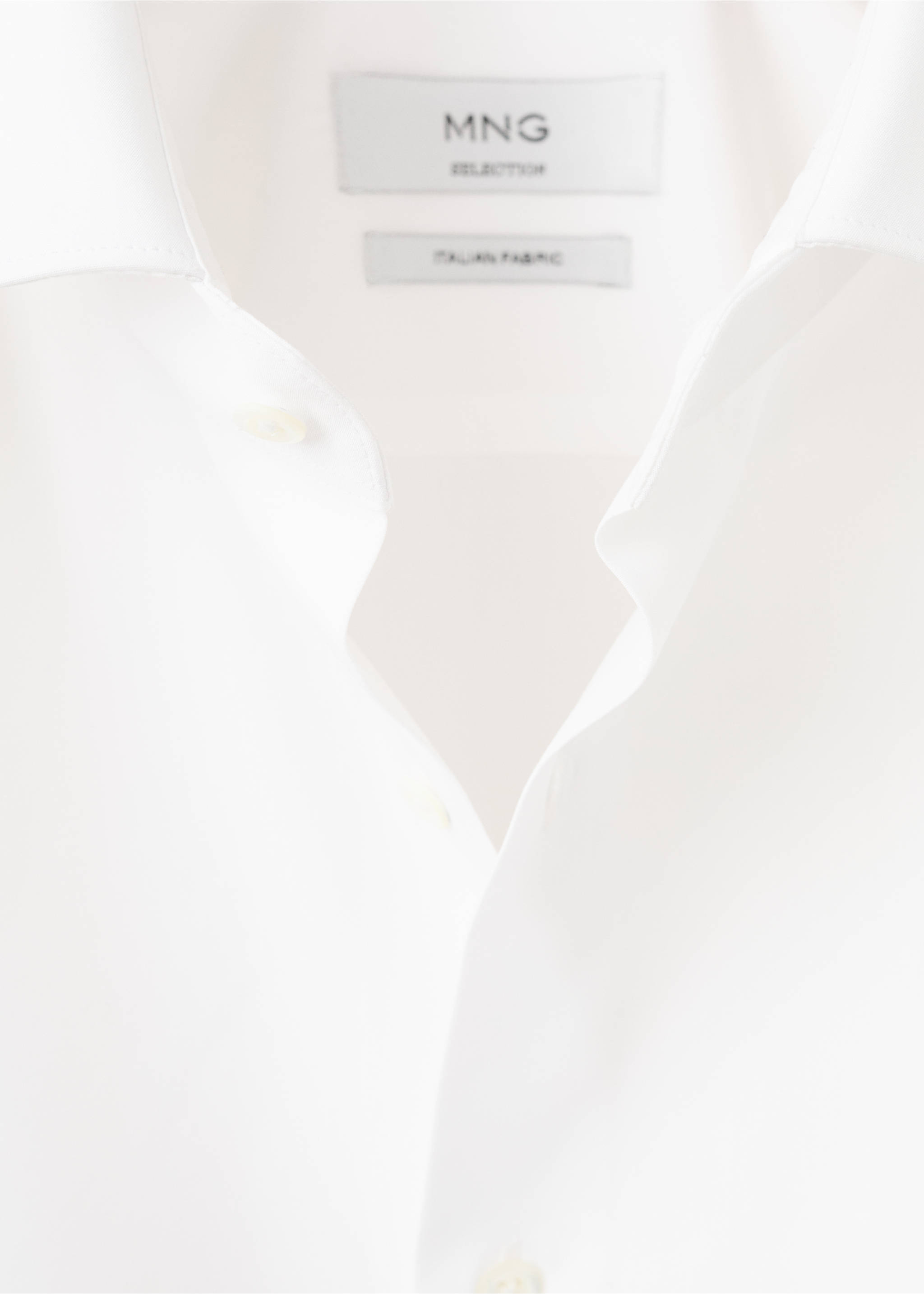 100% cotton slim fit shirt - Details of the article 8, White. Ref: 27098270-00.