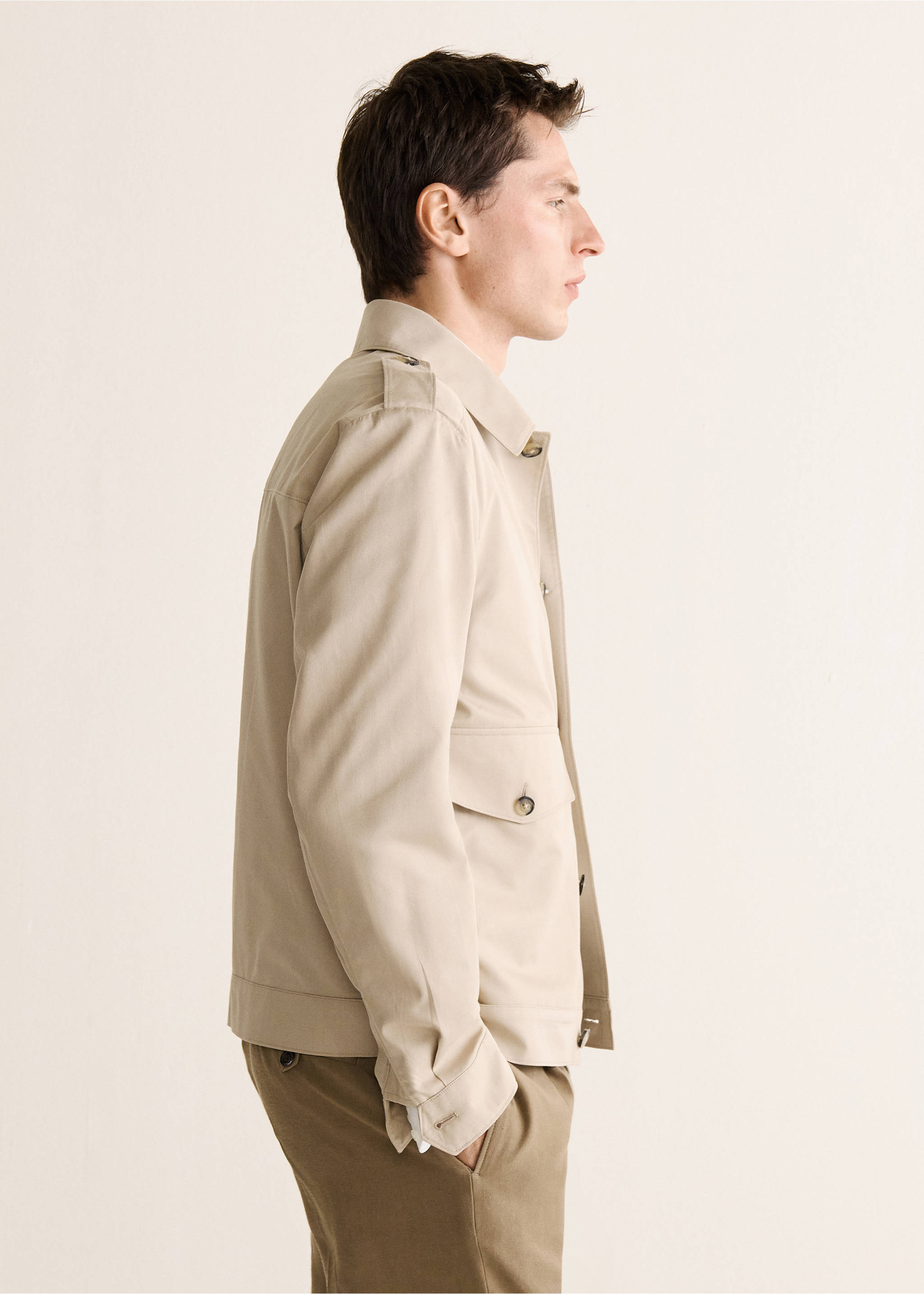 Lightweight cotton blend jacket with pockets - Details of the article 2, Beige. Ref: 27098274-00.