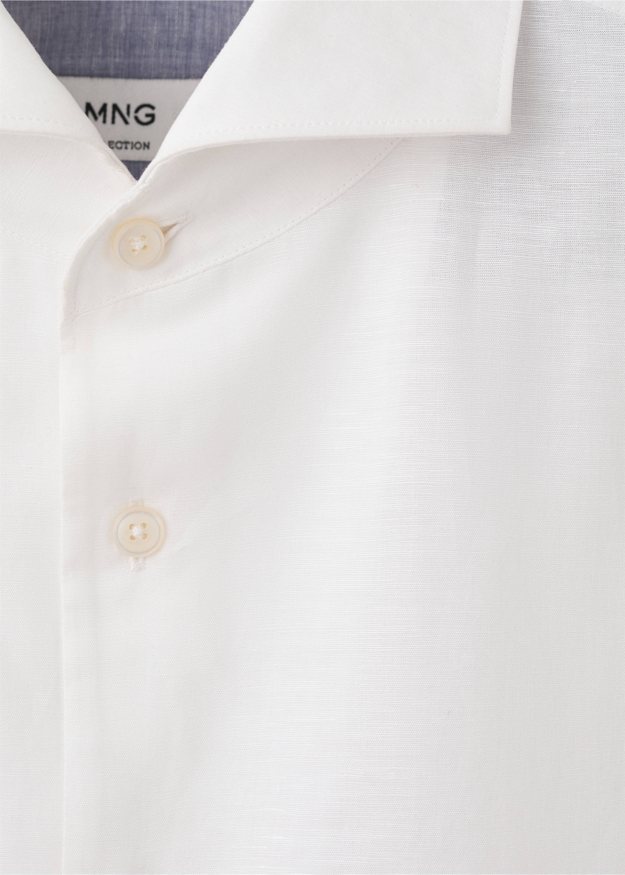 Regular-fit linen shirt - Details of the article 8, White. Ref: 27098276-00.