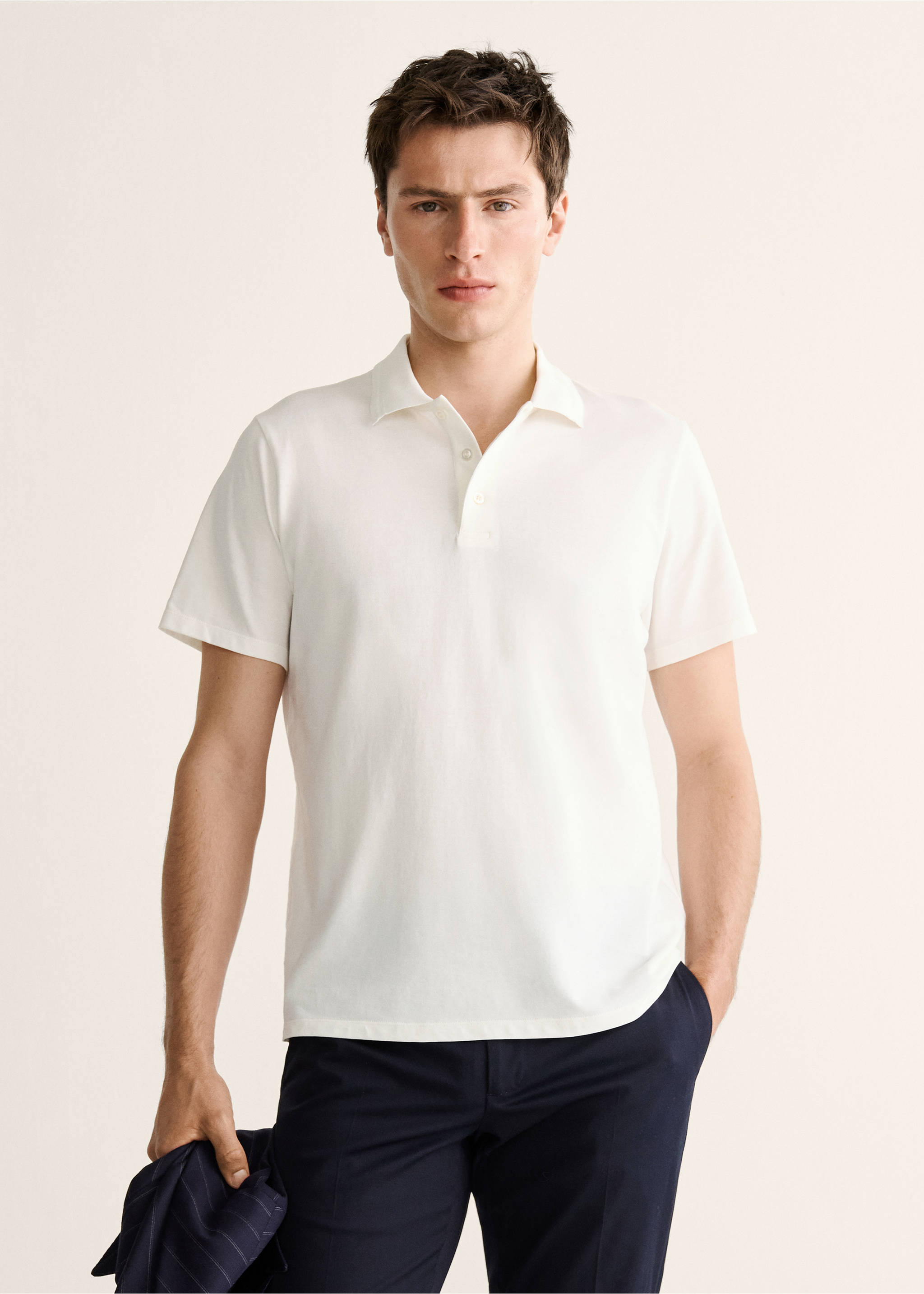 Поло из тонкого трикотажа 100% хлопок - Средний план, Грязно-белый. Ref: 27098277-00.