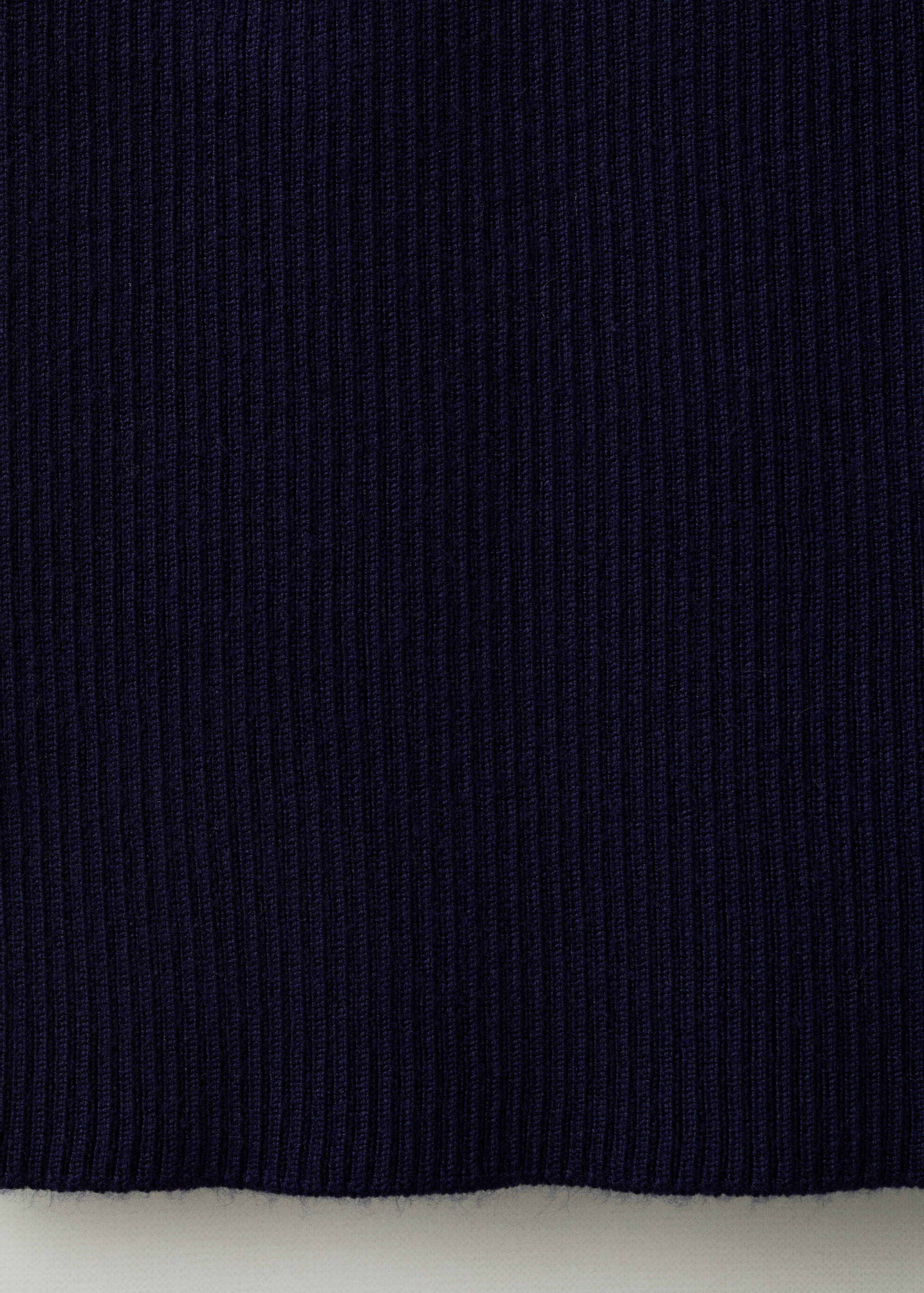 Fitted halter-neck dress - Details of the article 0