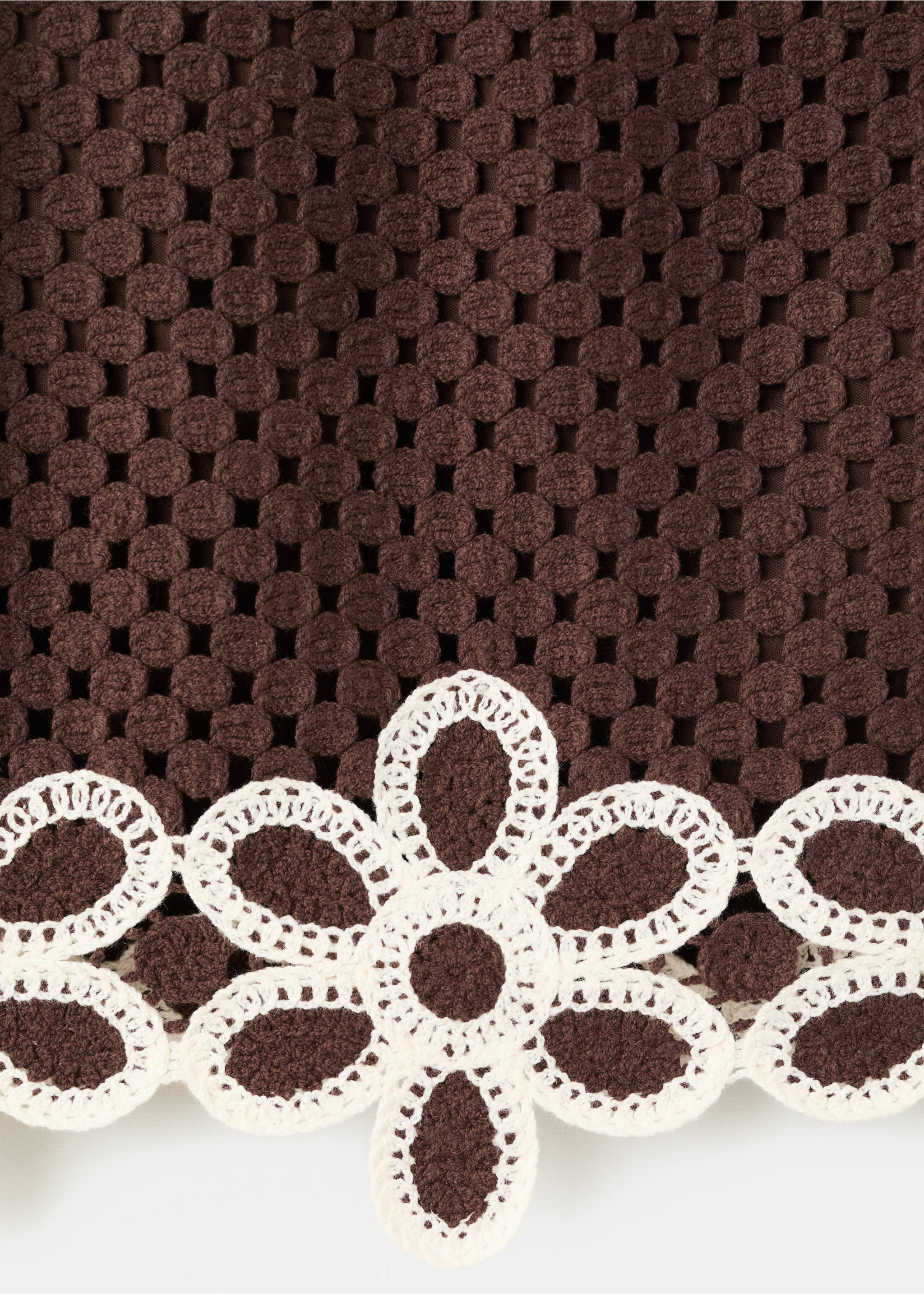 Crochet skirt with floral embroidery - Details of the article 0, Brown. Ref: 27099057-00.