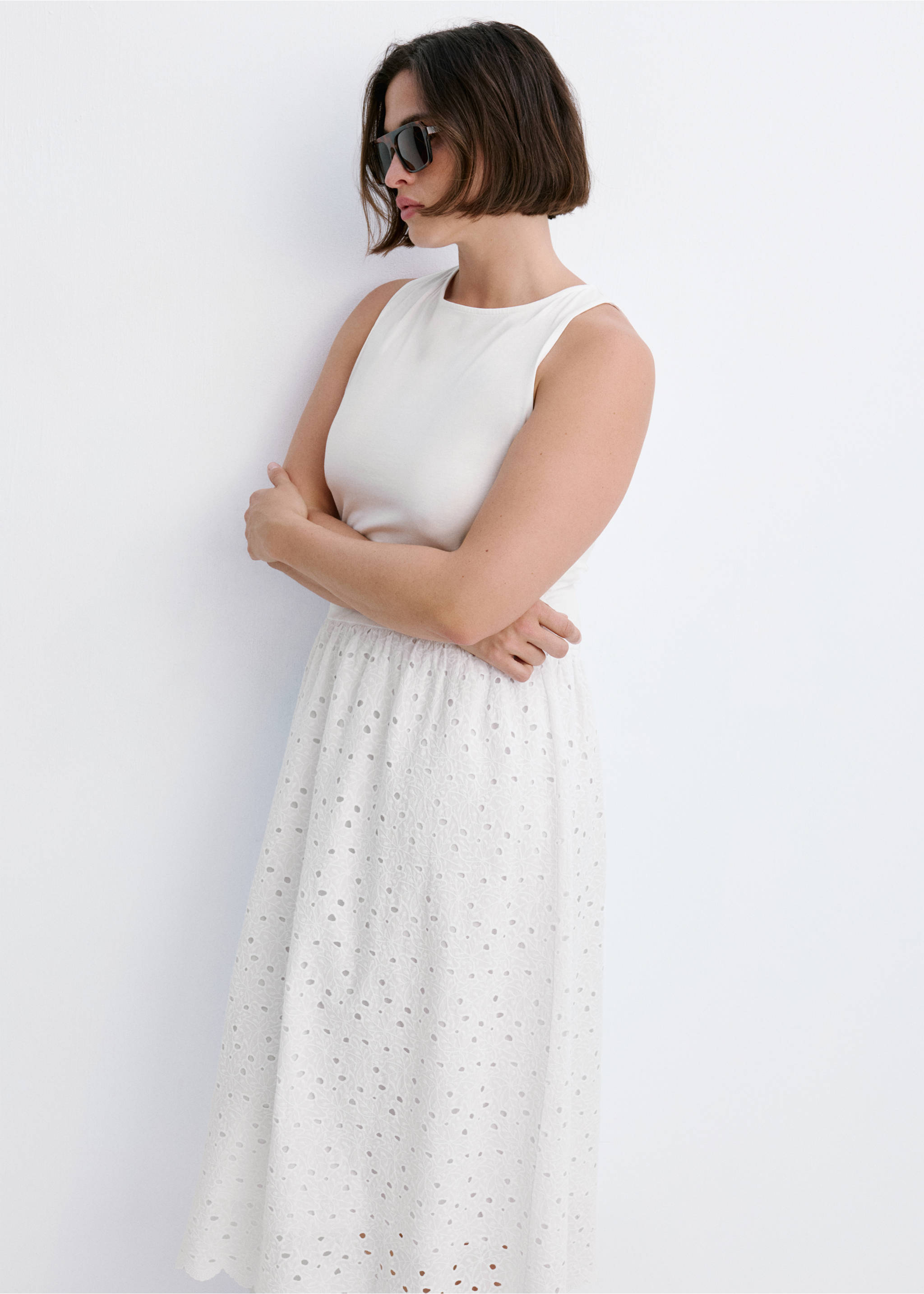 Robe évasée avec broderies ajourées - Détail de l'article 5, Blanc. Ref: 27099067-00.