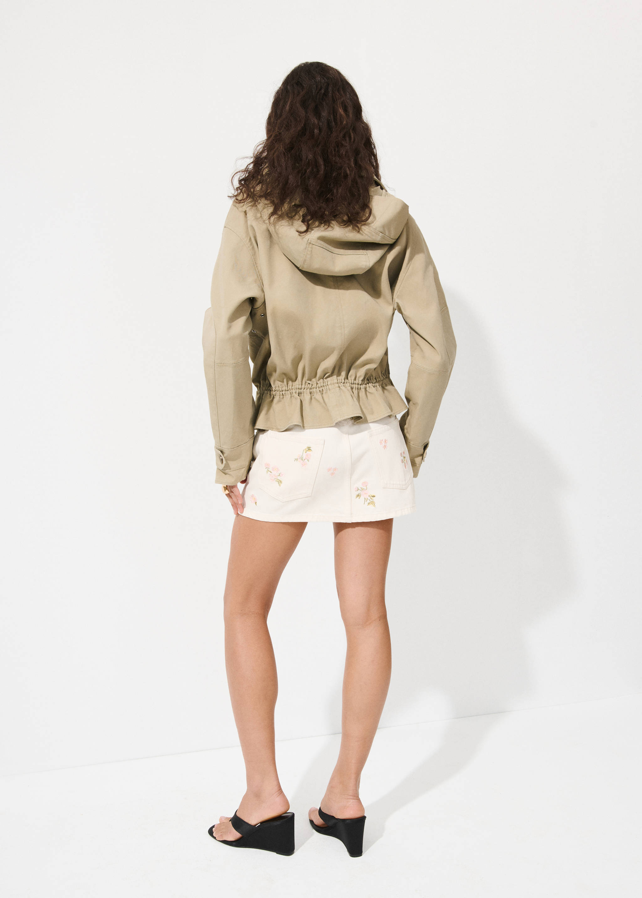 Jupe broderie florale - Verso de l’article