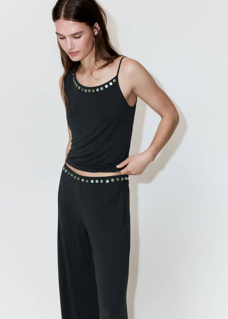 Straight trousers with embroidered buttons — Charcoal