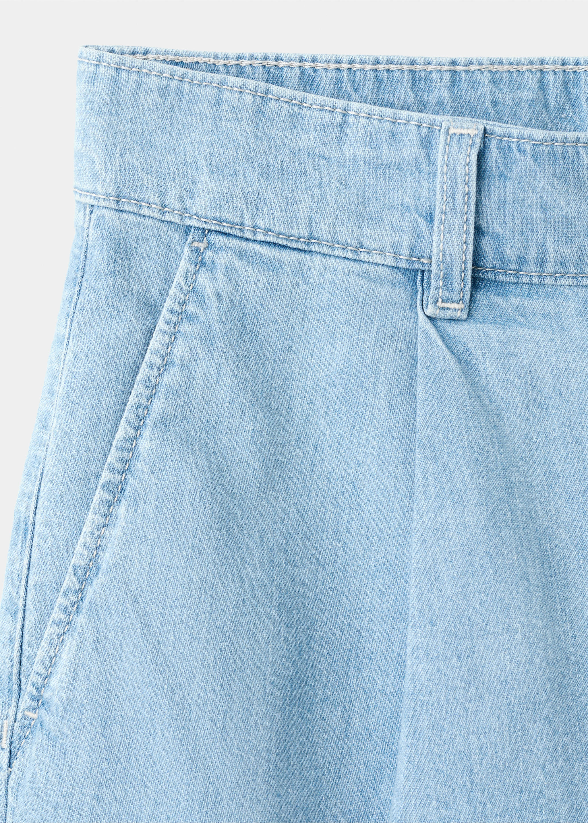 Mid-rise denim bermuda shorts with pleats - Details of the article 0, Light Blue. Ref: 27099071-00.