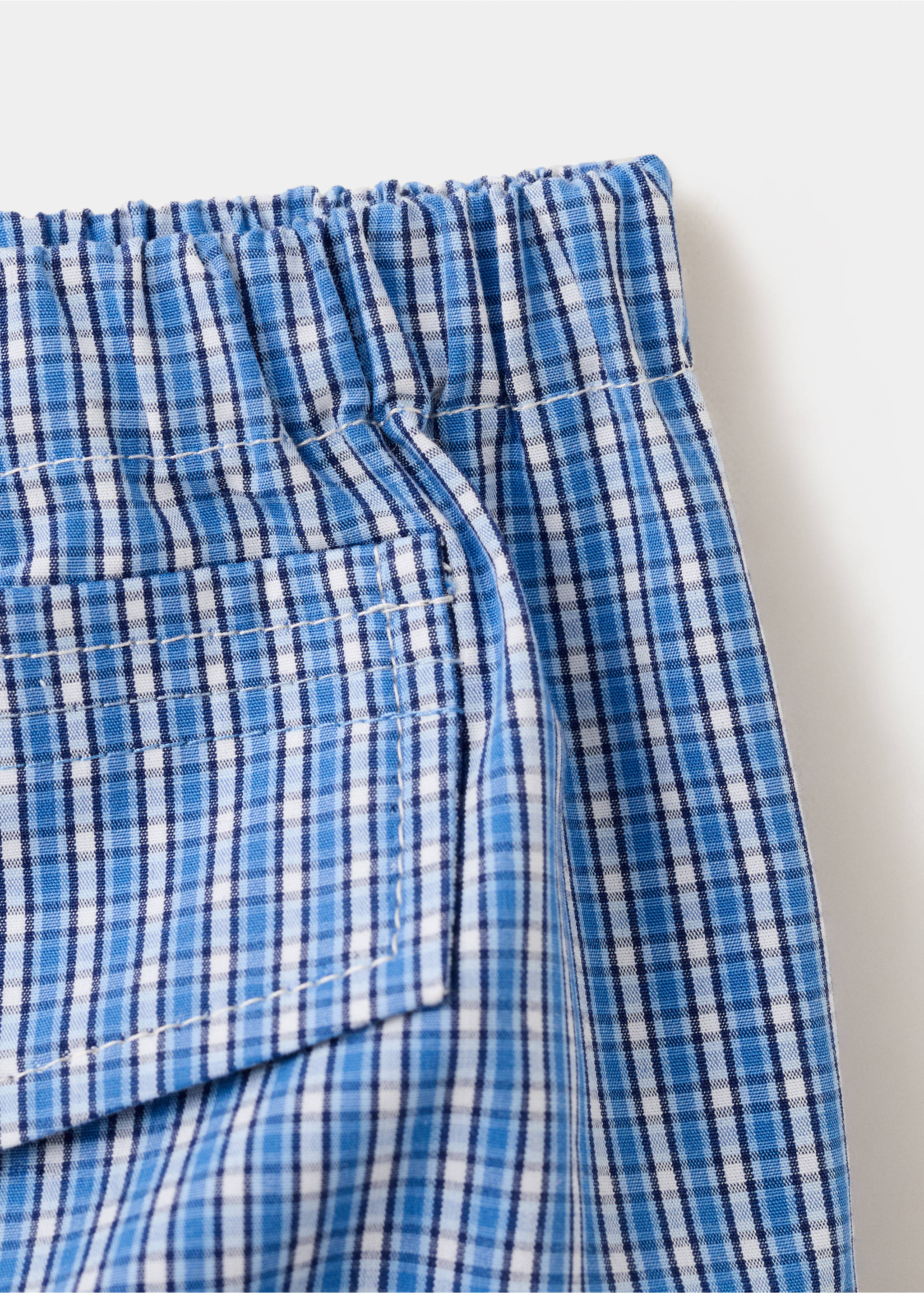 Check mini shorts - Details of the article 8, Blue. Ref: 27099217-00.