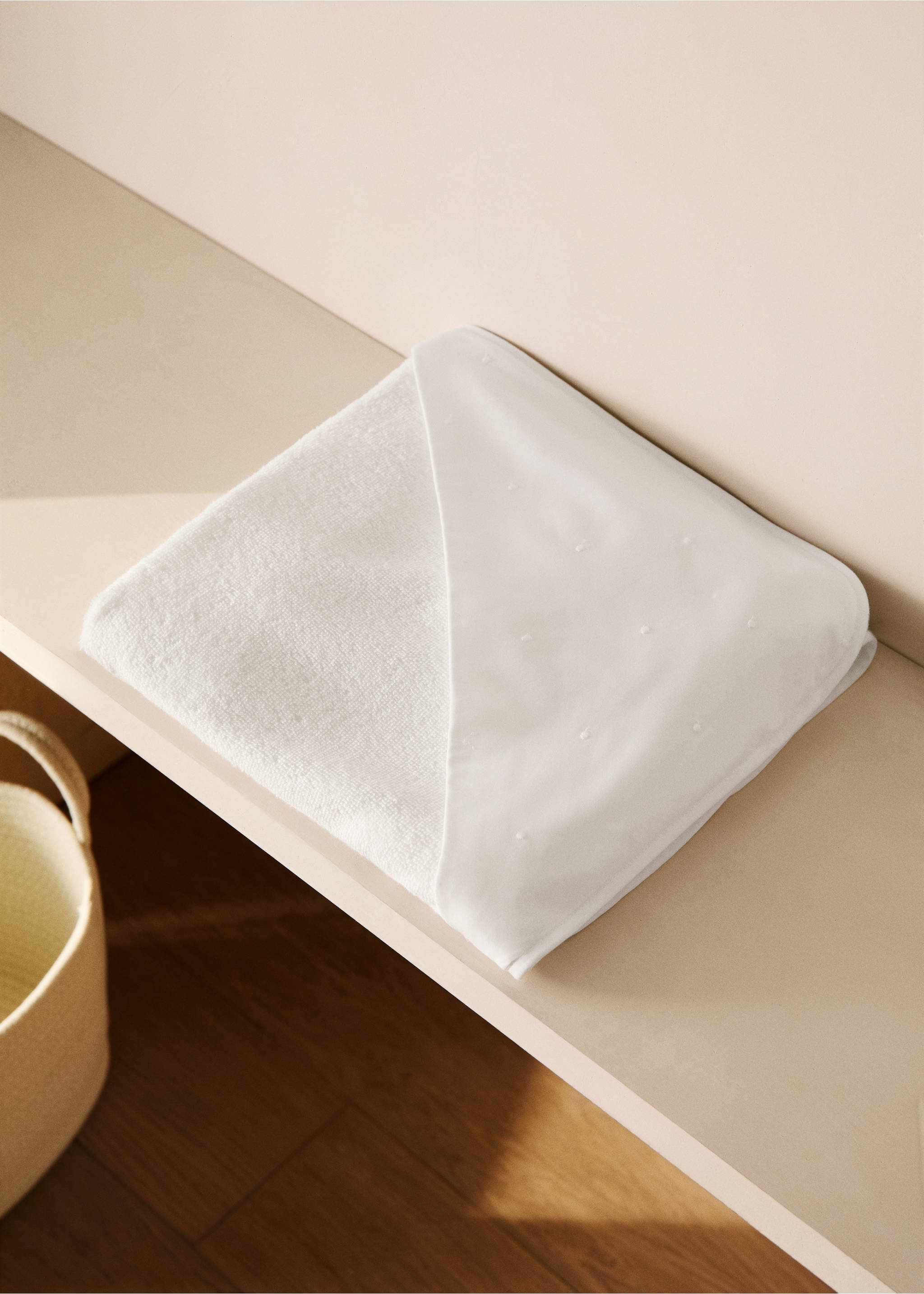 Badcape för barn med broderad huva - Detaljer om artikeln 7, Vit. Ref: 27103391-00.