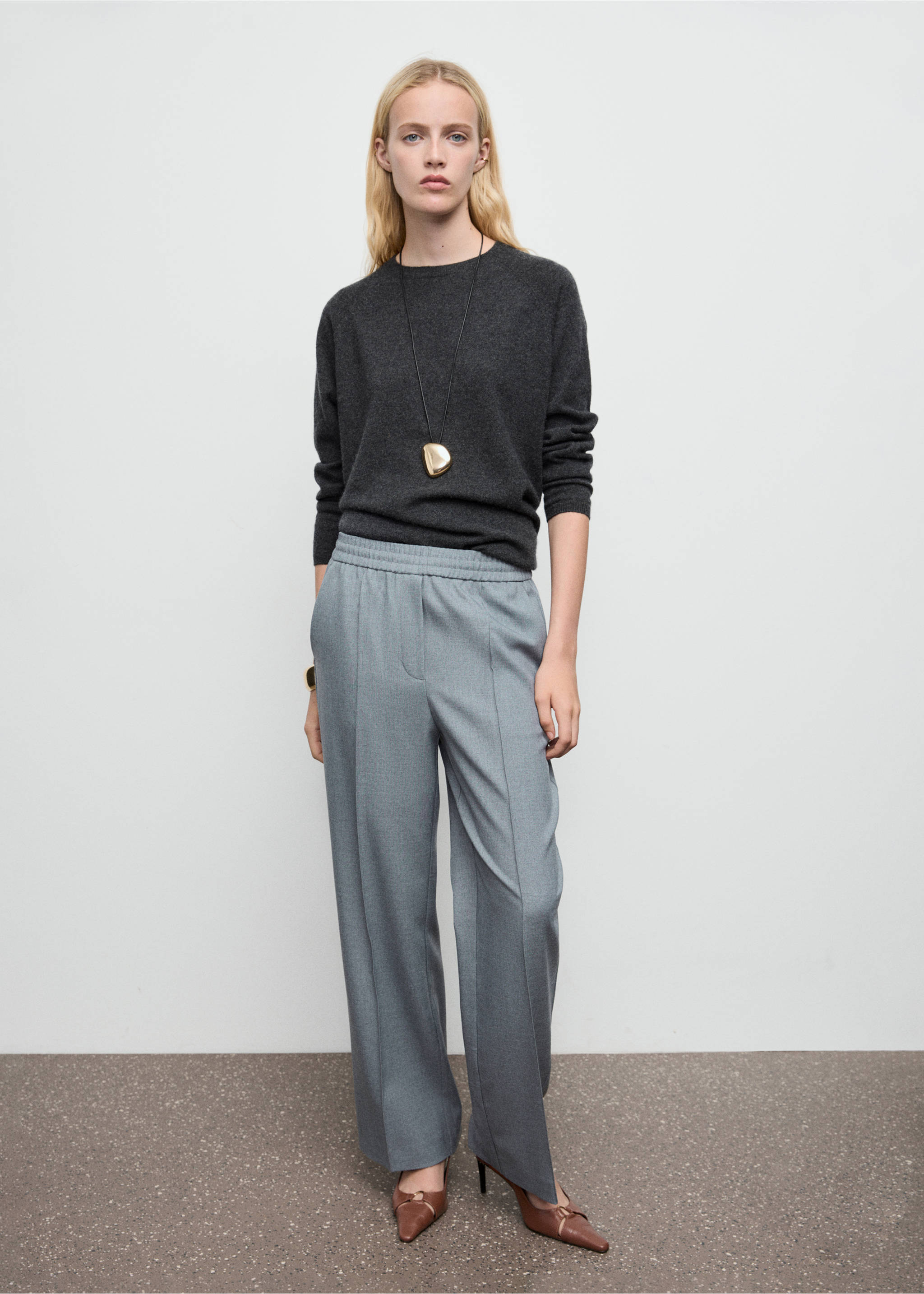 Wide leg trousers with elastic waist - General plane, Grey. Ref: 27111574-00.