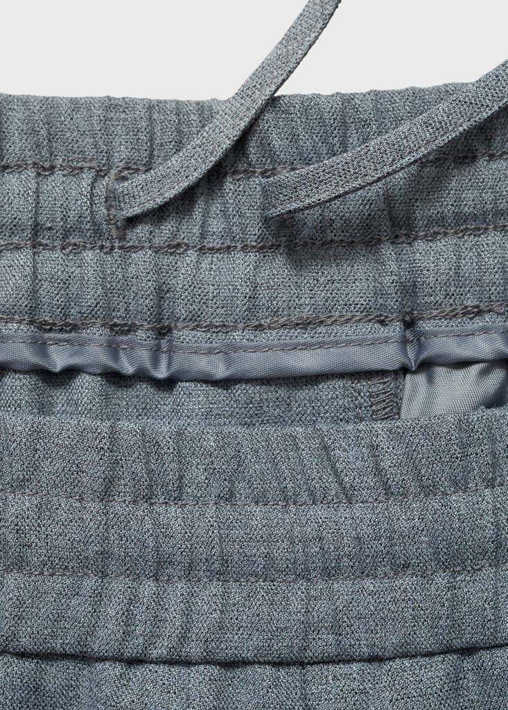 Wide leg trousers with elastic waist — Grey