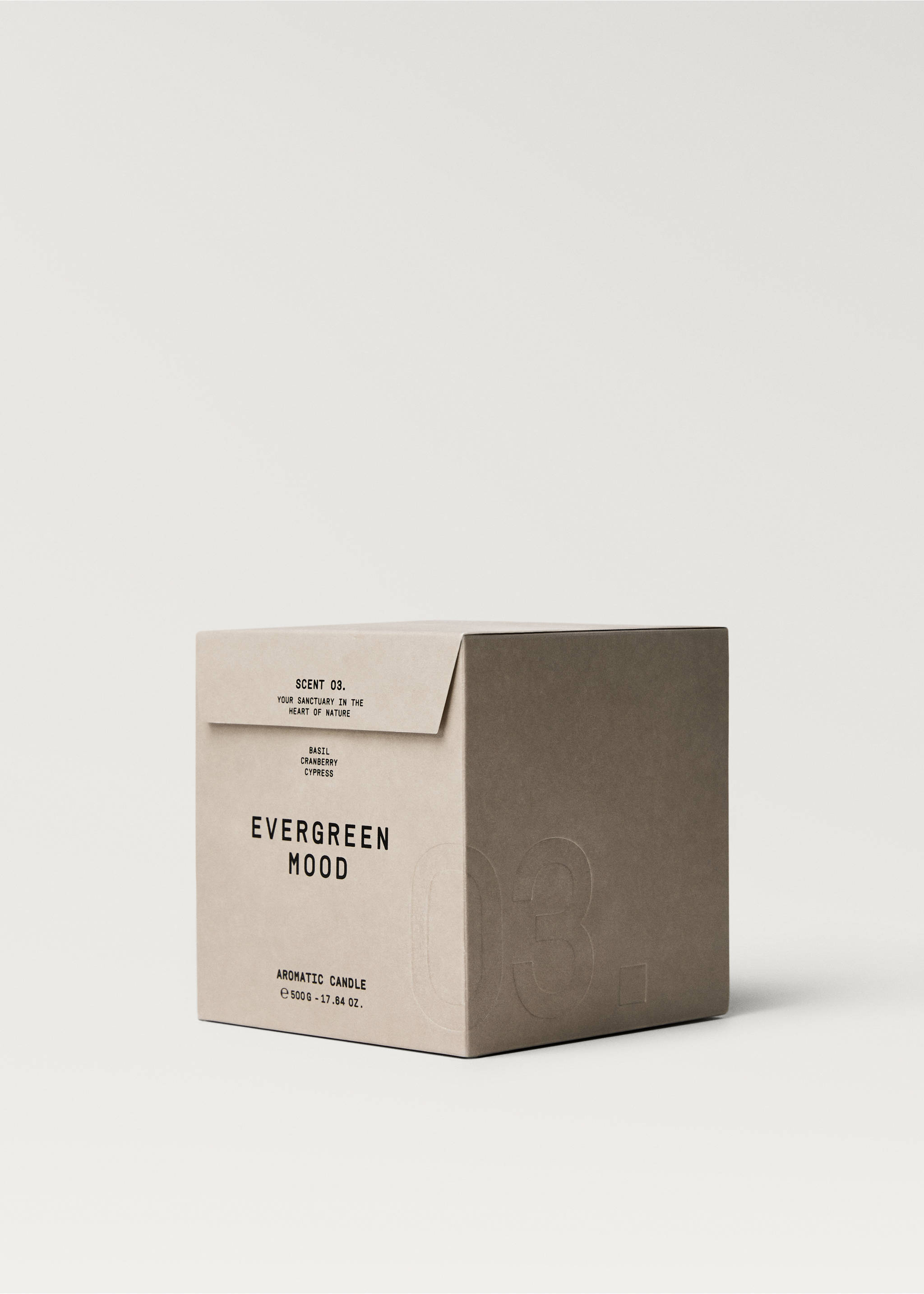 Vela aromática EVERGREEN MOOD 500 gr - Detalle del artículo 2, Marrón. Ref: 27123347-00.