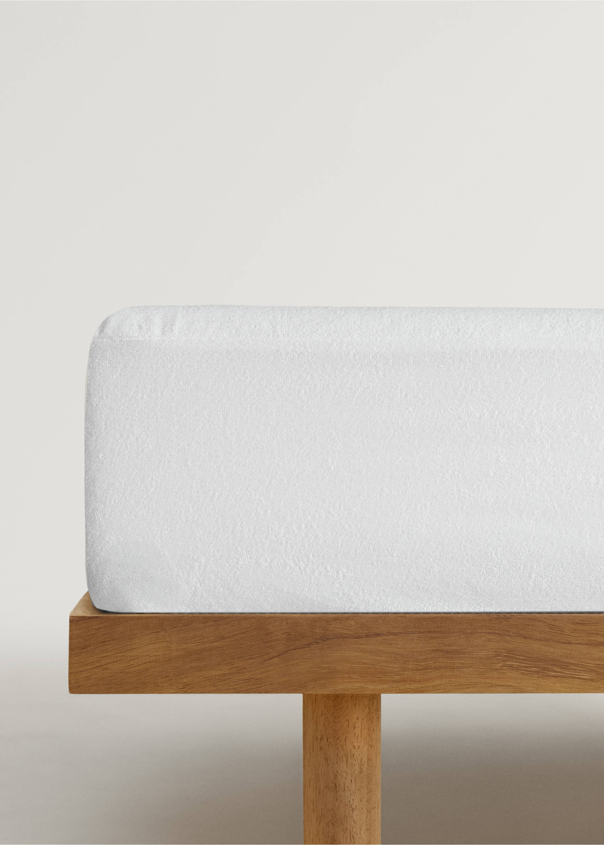 Terry cotton mattress protector for 180 cm bed - Article without model, White. Ref: 27124107-00.