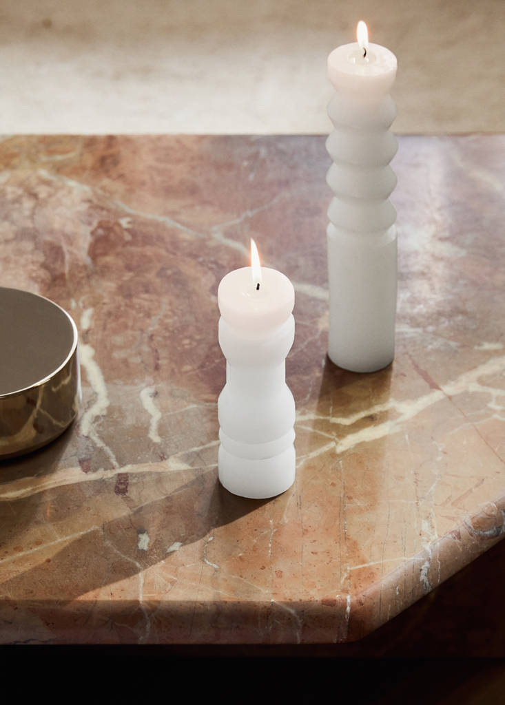 Low sculptural candle — Off White