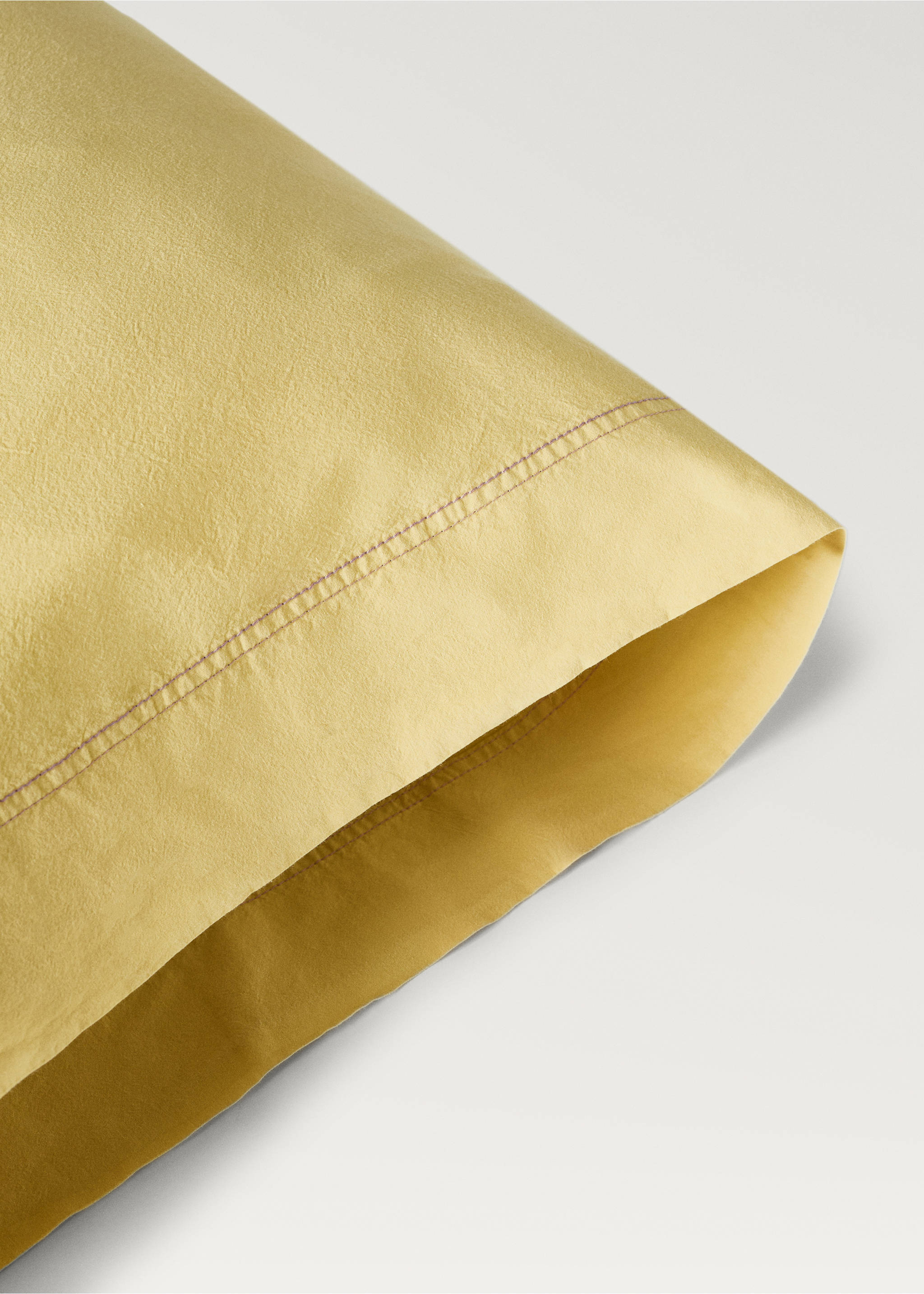 Çocuk için yıkanmış pamuklu çift dikiş yastık kılıfı  45x110 cm - Ürün detayı 1, Hardal Rengi. Ref: 27143346-00.