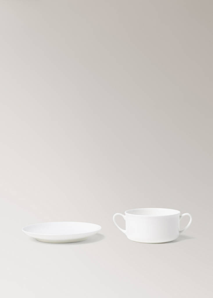 Premium bonne porcelain cup and saucer — Off White