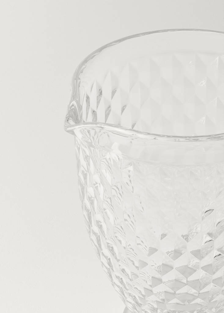 Glass jug with geometric relief — Ice Grey