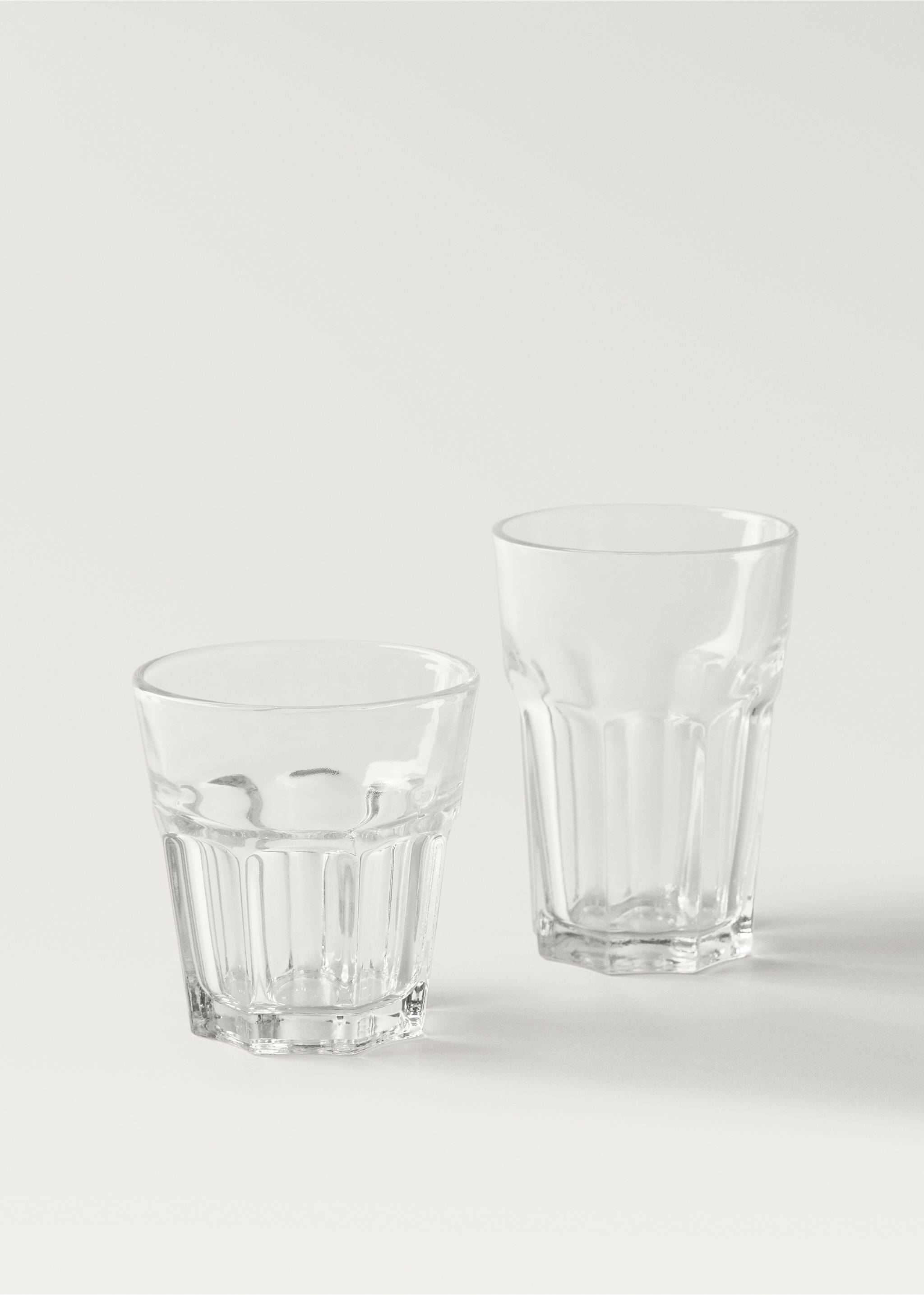 Medium embossed glass - Details of the article 3, Ice Grey. Ref: 27162940-00.