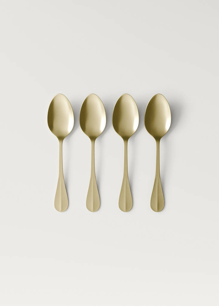 Set of 4 stainless steel dessert spoons with gold finish — Gold
