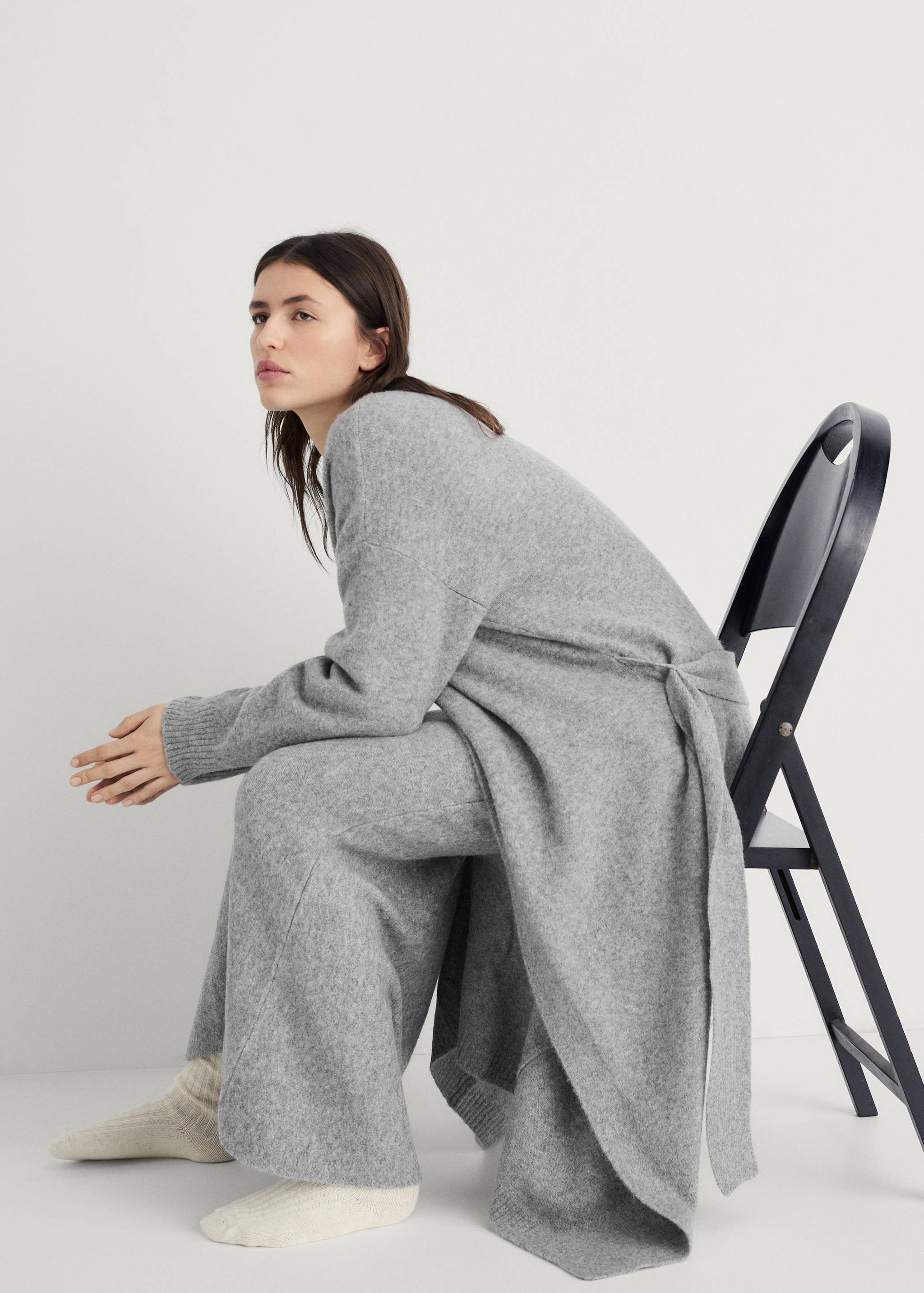 Long knitted cardigan - Details of the article 2