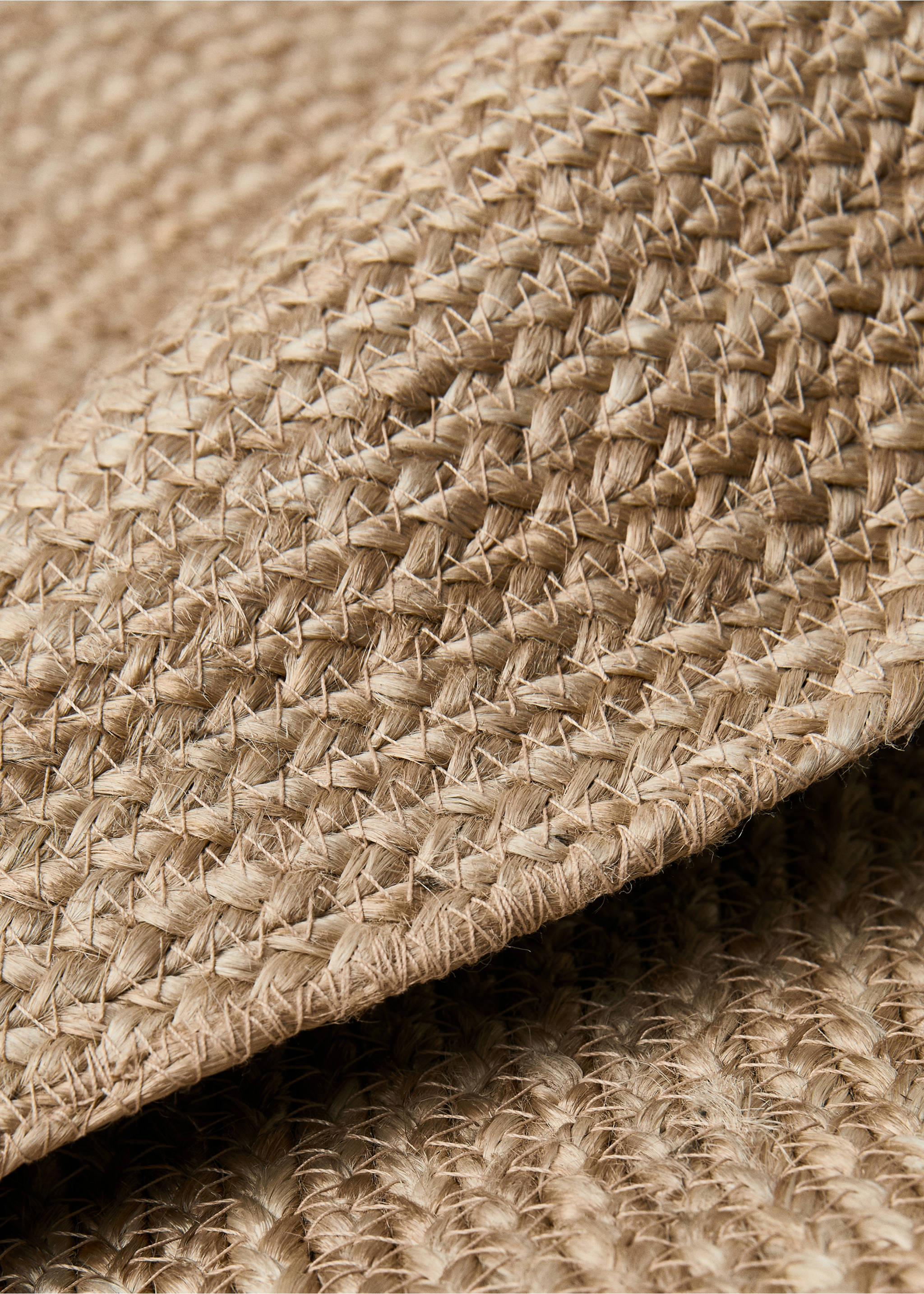 Round jute rug - Details of the article 1, Sand. Ref: 27175838-00.