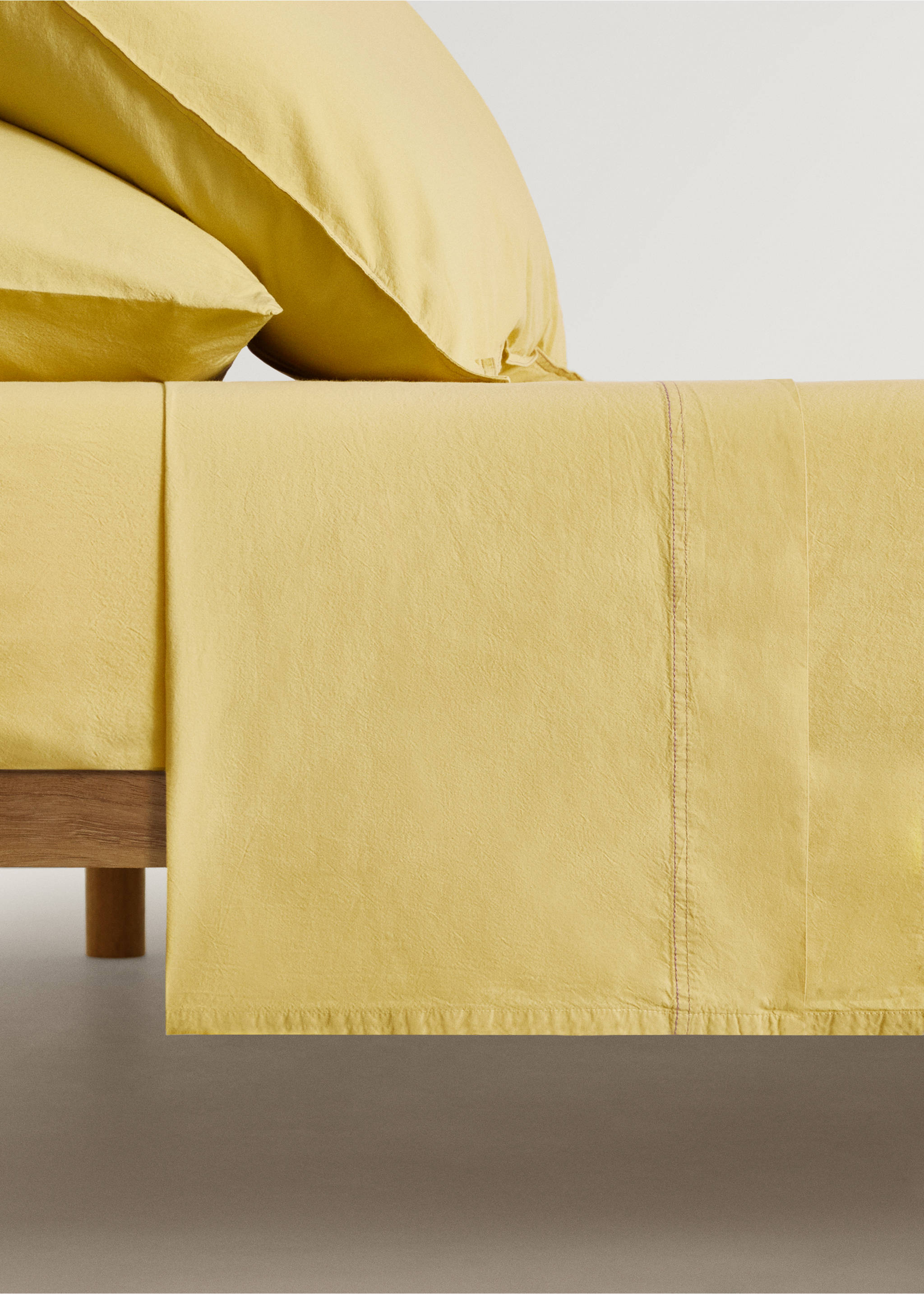 Children's washed cotton double-stitched top sheet for 90 cm bed - Article without model, Mustard. Ref: 27183346-00.