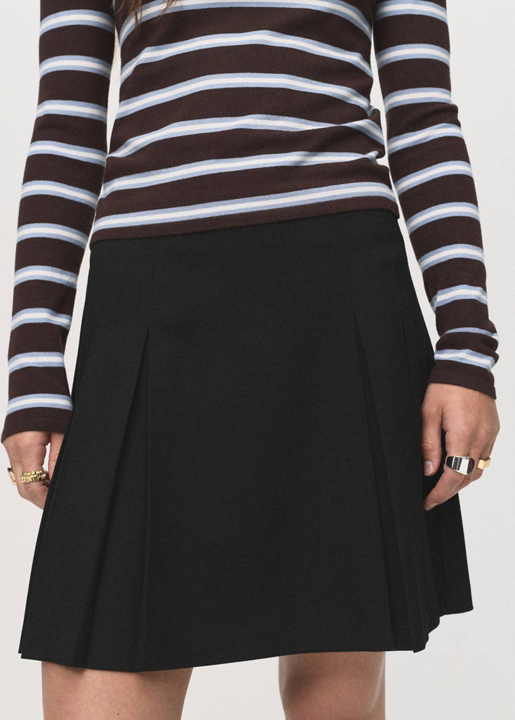 Pleated mini-skirt — Black