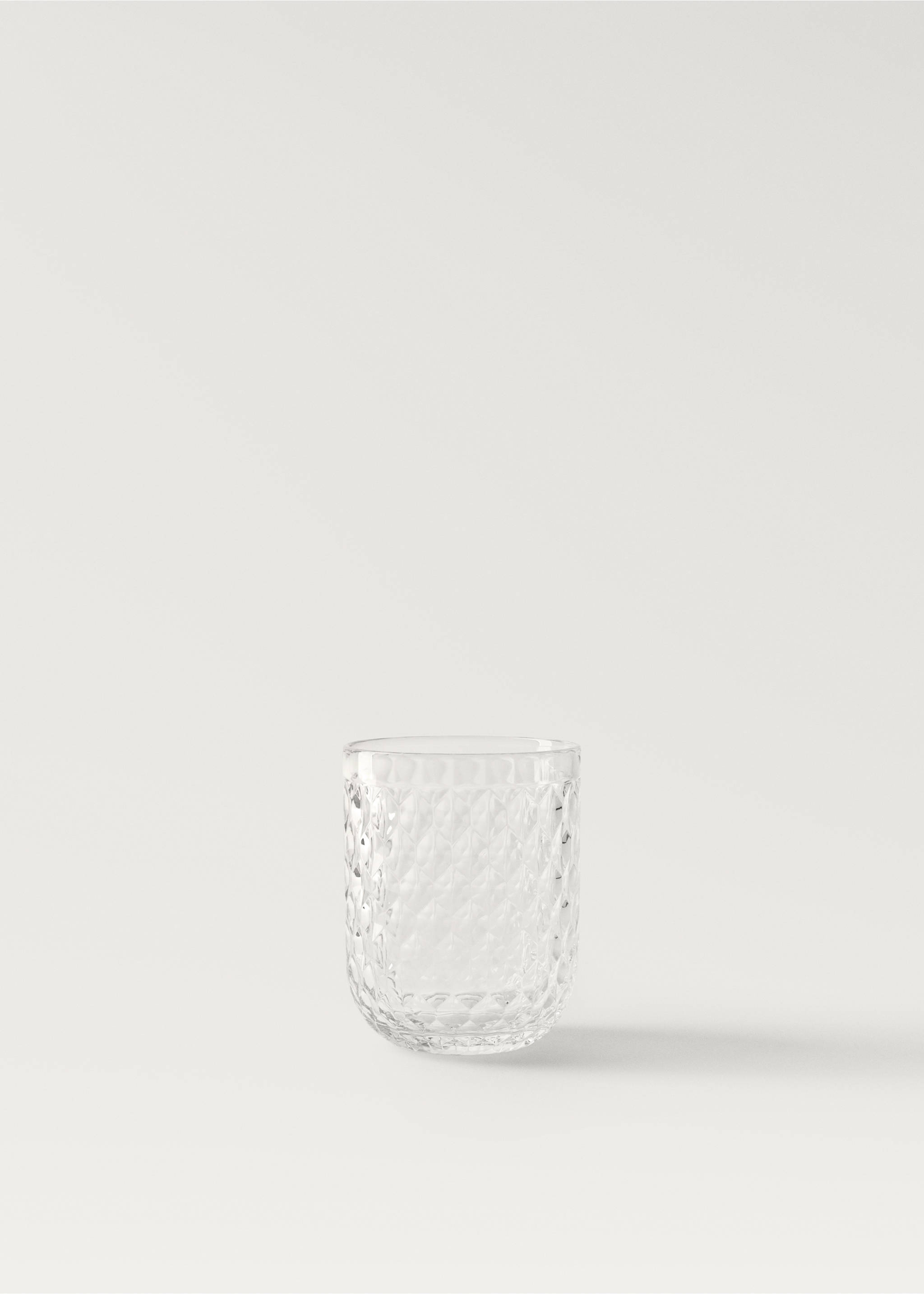 Small geometric embossed glass - Article without model, Ice Grey. Ref: 27192939-00.