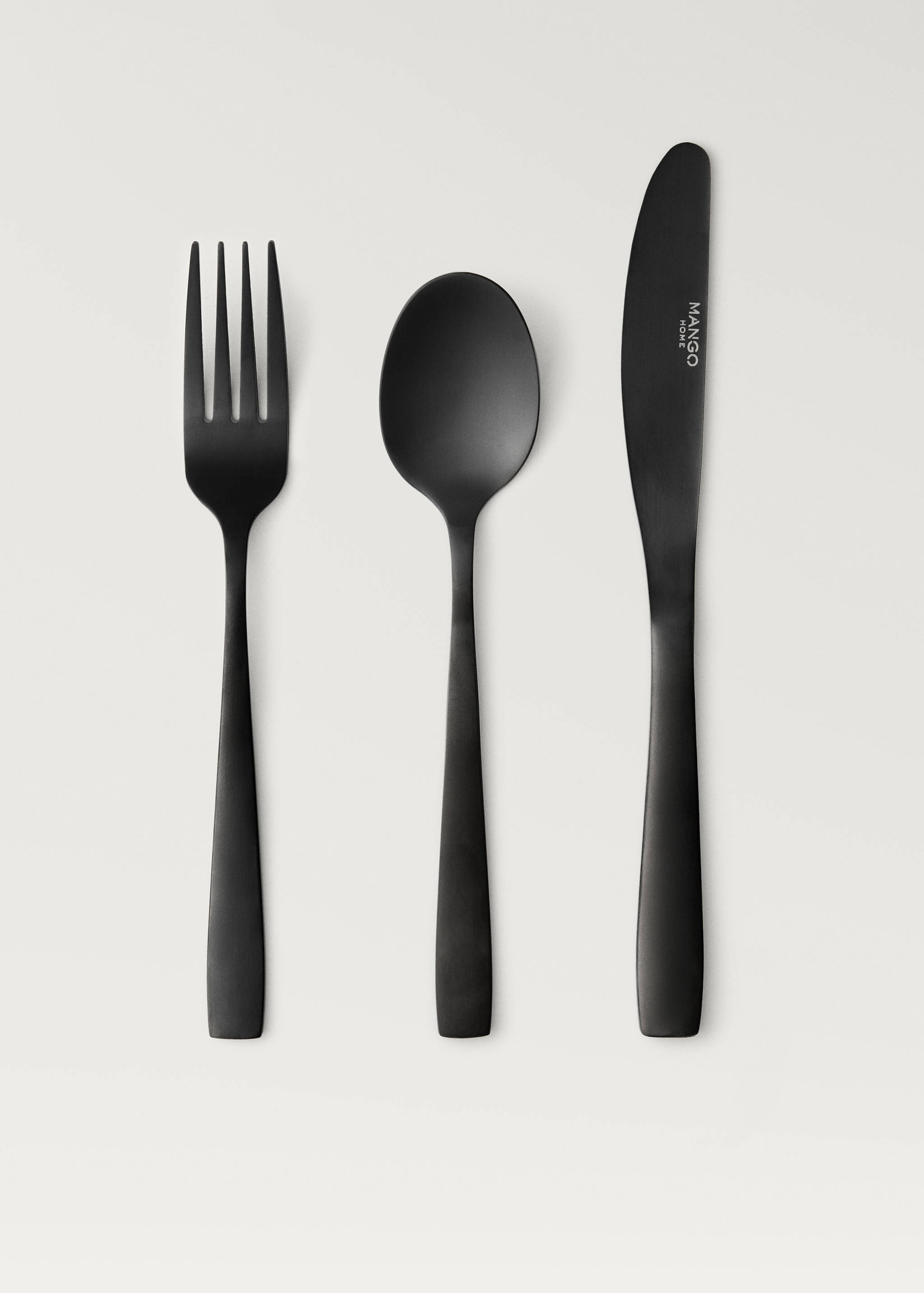 3-piece cutlery set in stainless steel with a matte finish - Article without model