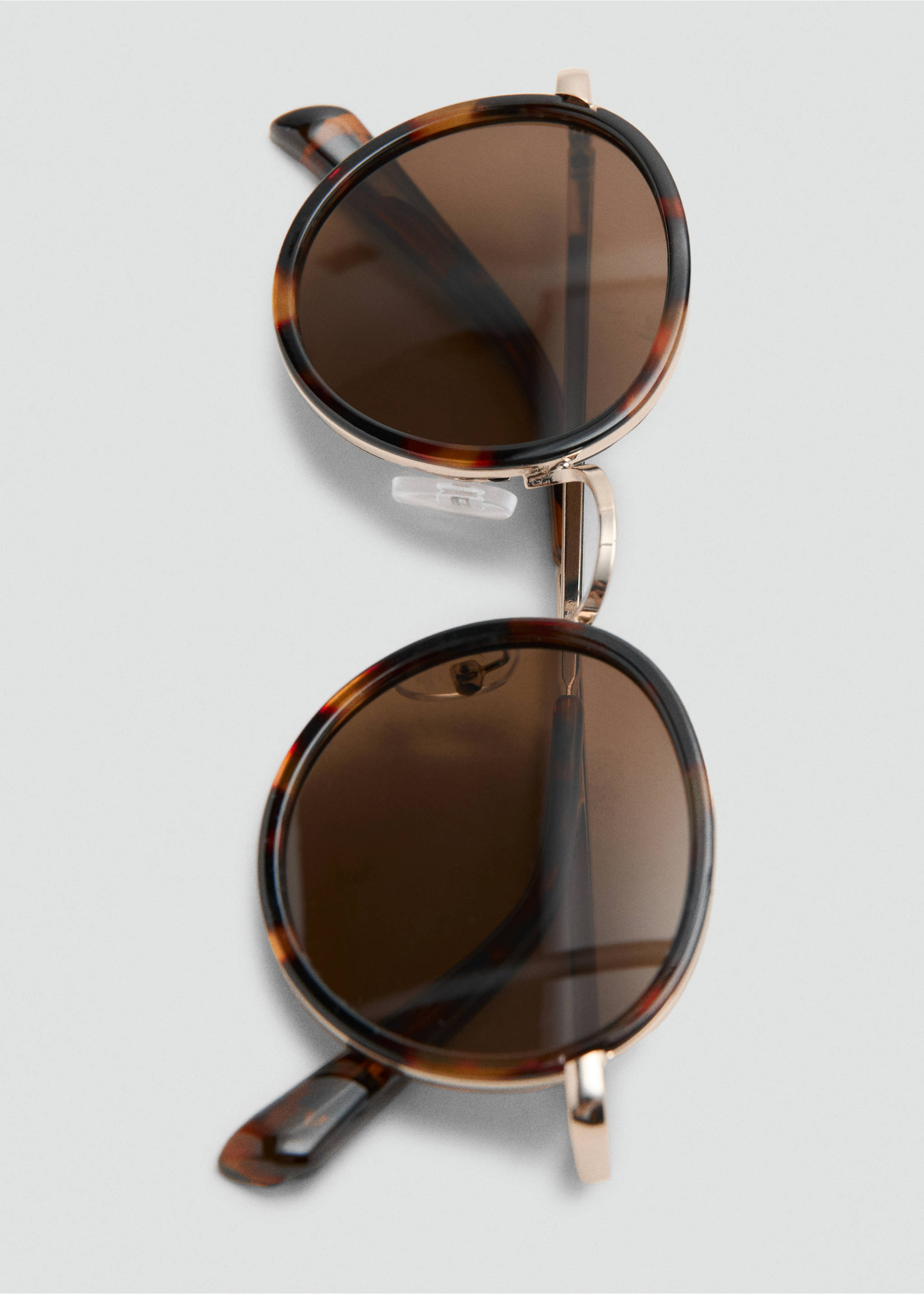 Round metal-frame sunglasses - Details of the article 2, Chocolate. Ref: 37001337-00.
