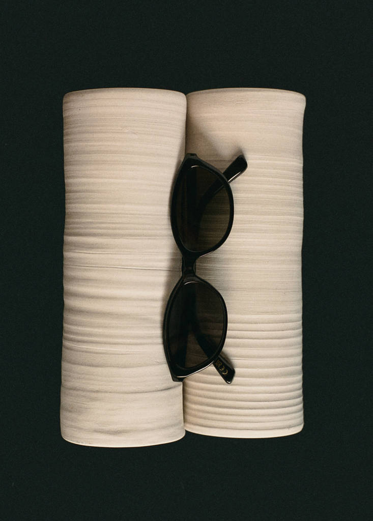 Sonnenbrille mit rechteckigem Brillengestell — Schwarz