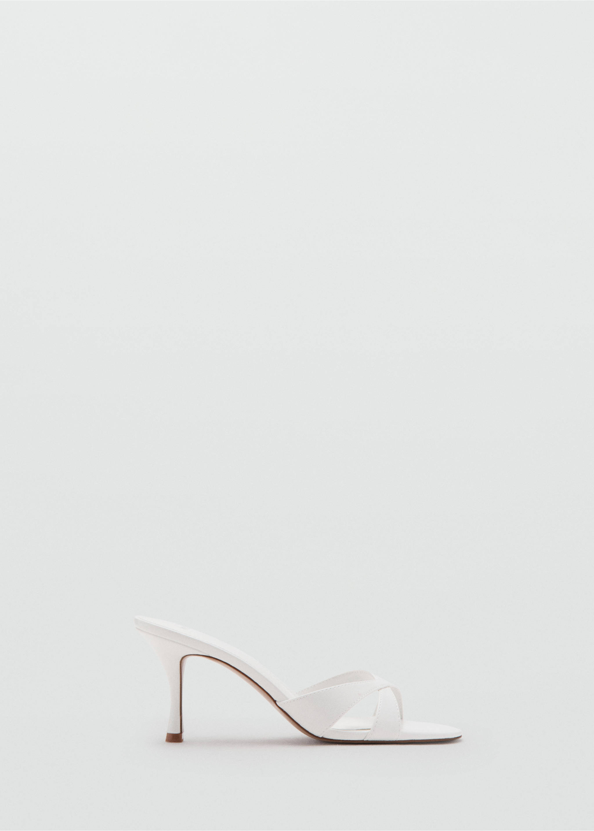 Heel non-structured sandals - Article without model, White. Ref: 37001343-00.