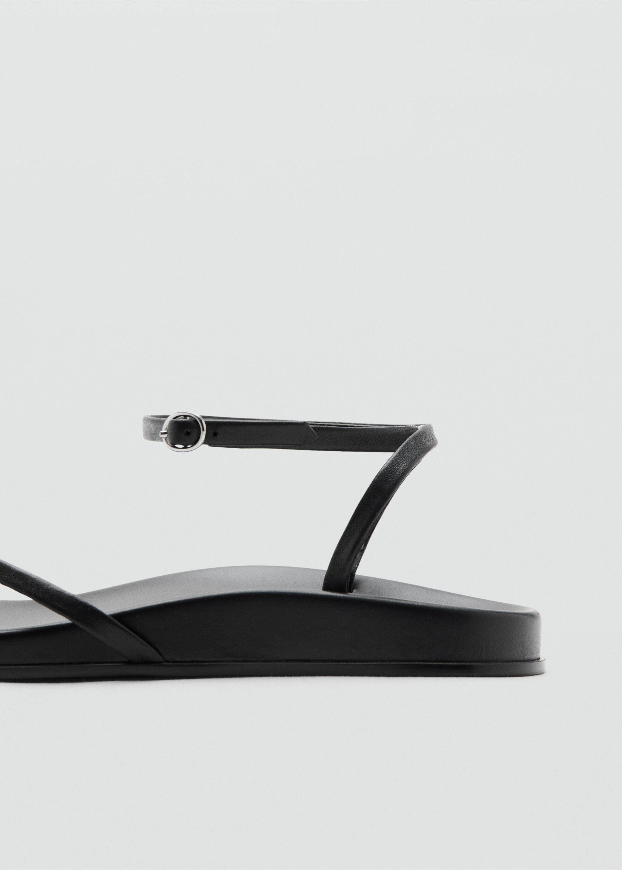 Leather straps sandals - Details of the article 1, Black. Ref: 37001350-00.