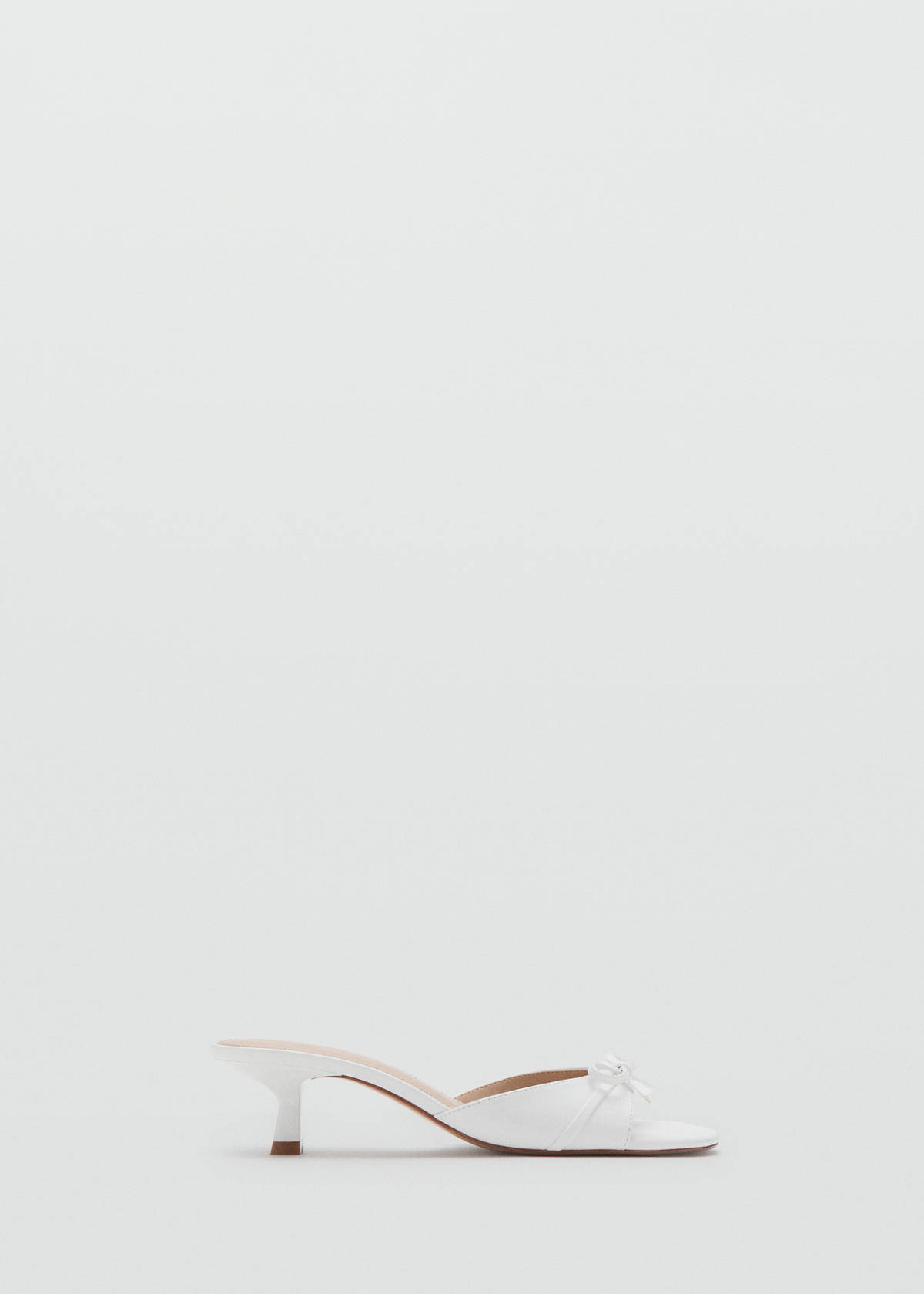 Bow heel sandals — White