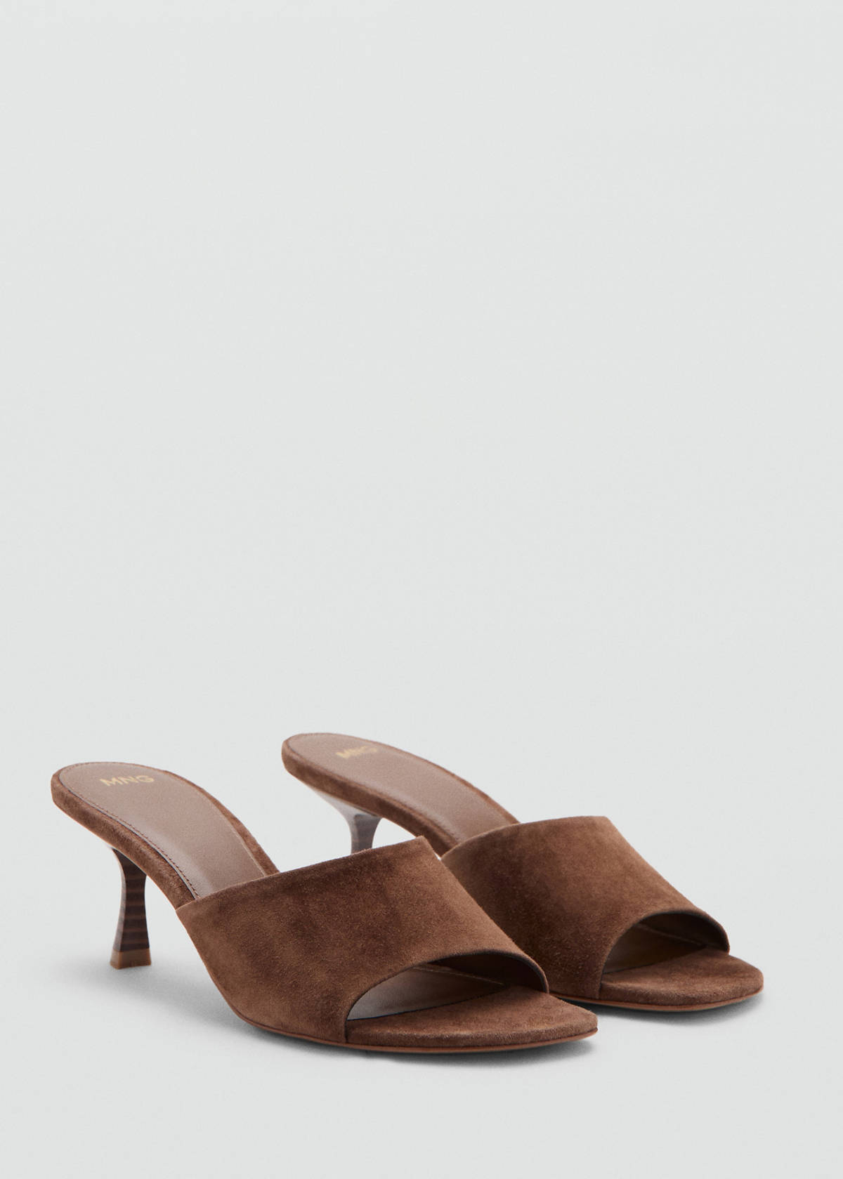 Suede kitten heel sandal — Chocolate