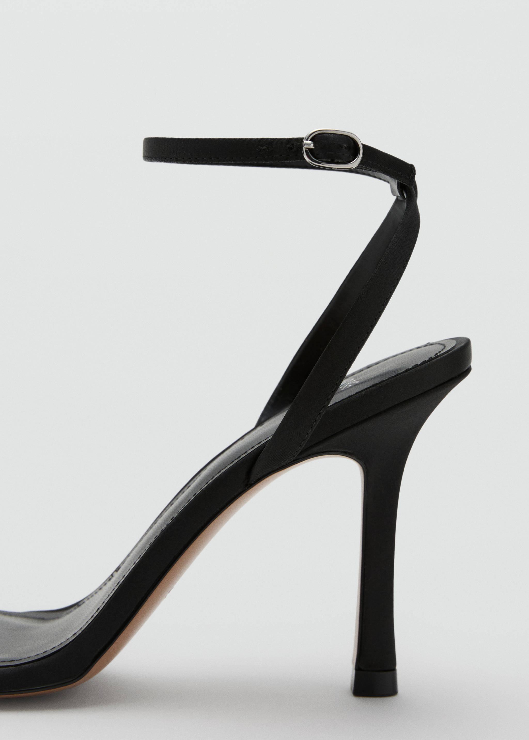 Sandales à bride avec talon évasé - Détail de l'article 1