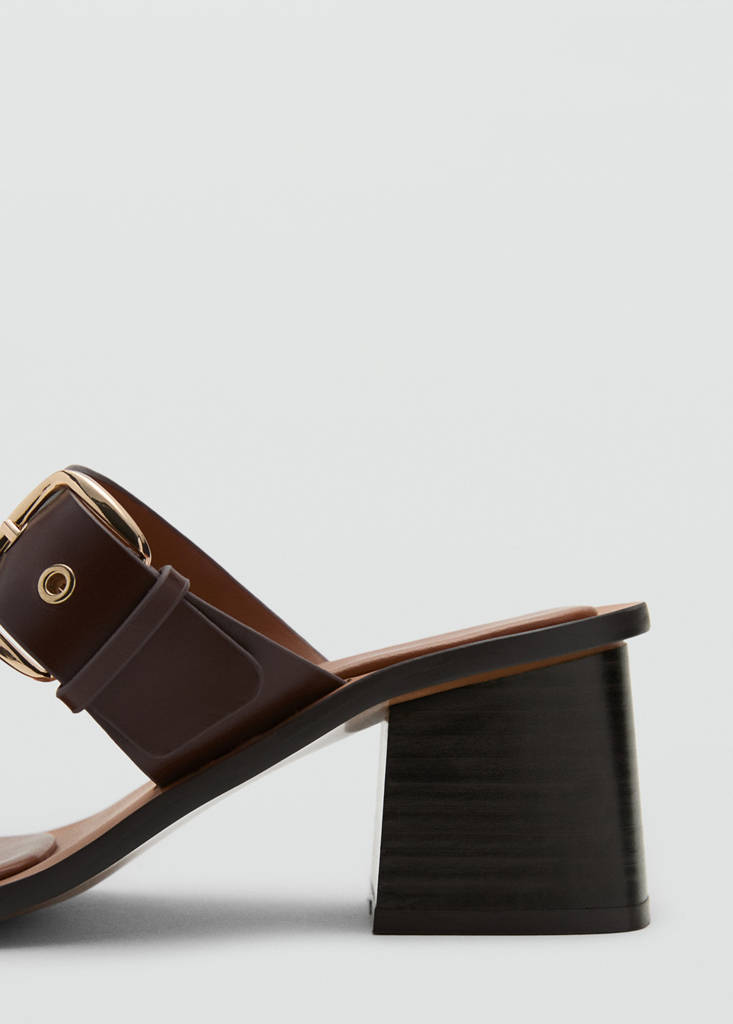 Leather heeled sandals with buckles — Brown