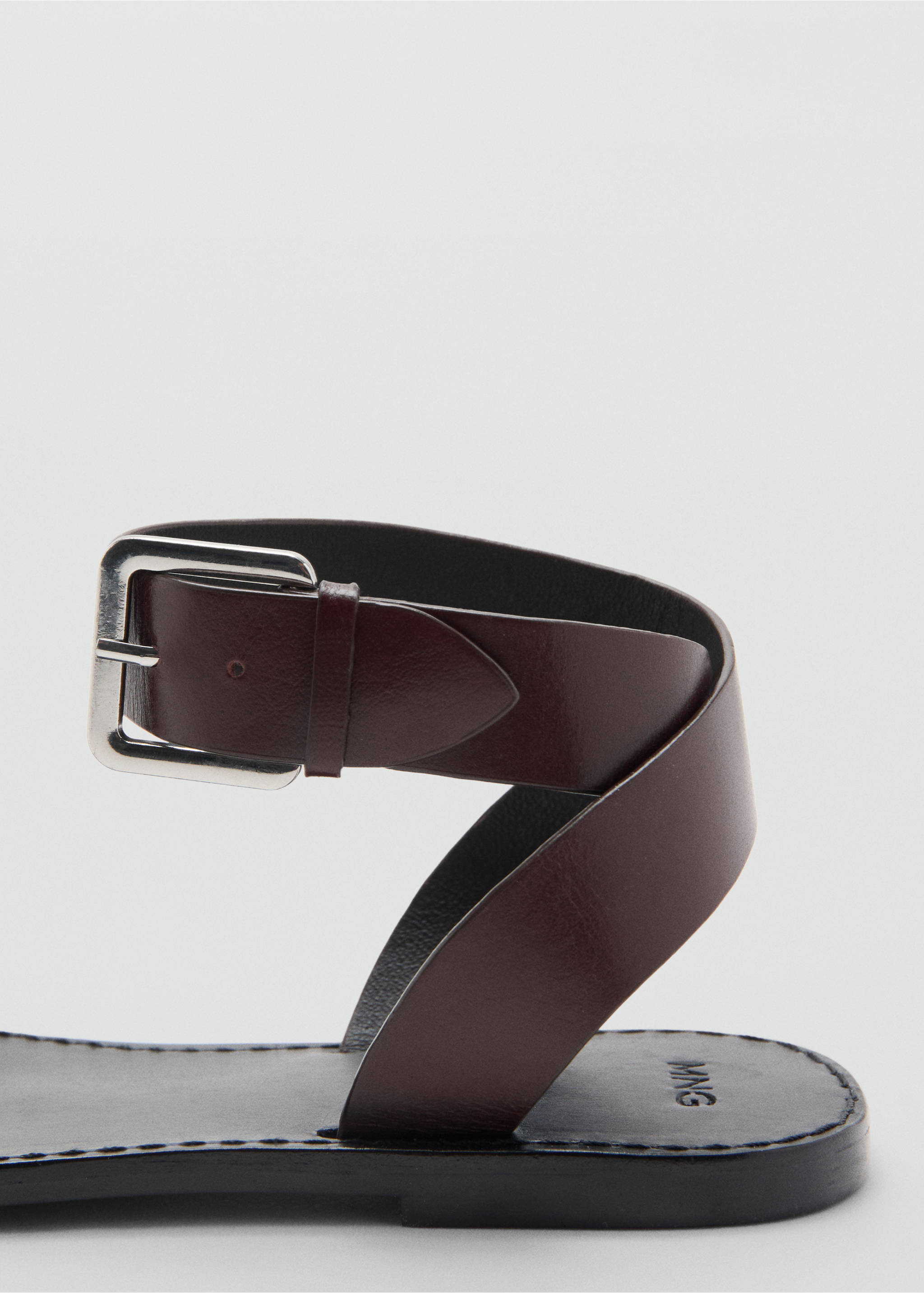 Buckle leather sandals - Details of the article 1, Chocolate. Ref: 37001362-00.