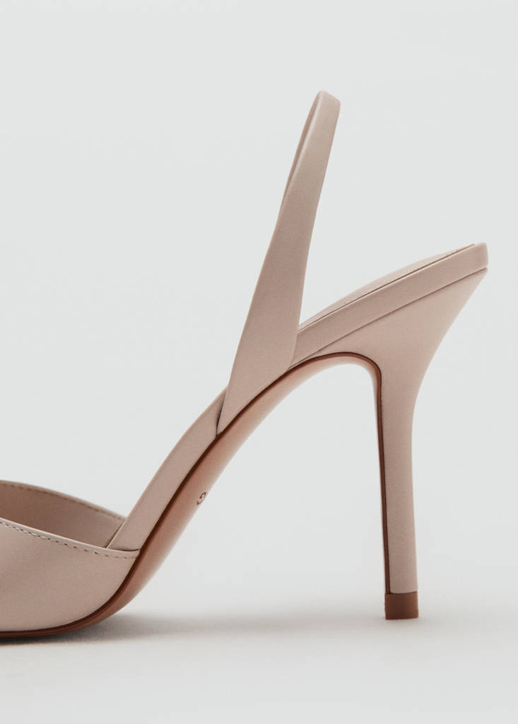 Strappy heeled sandals with bow detail — Nude