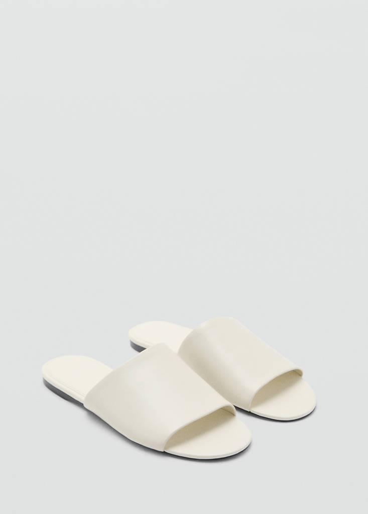 Flat leather sandal — Ecru