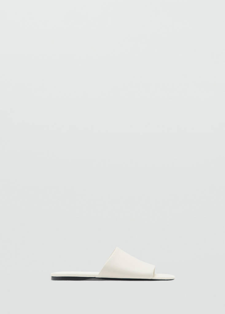 Flat leather sandal — Ecru