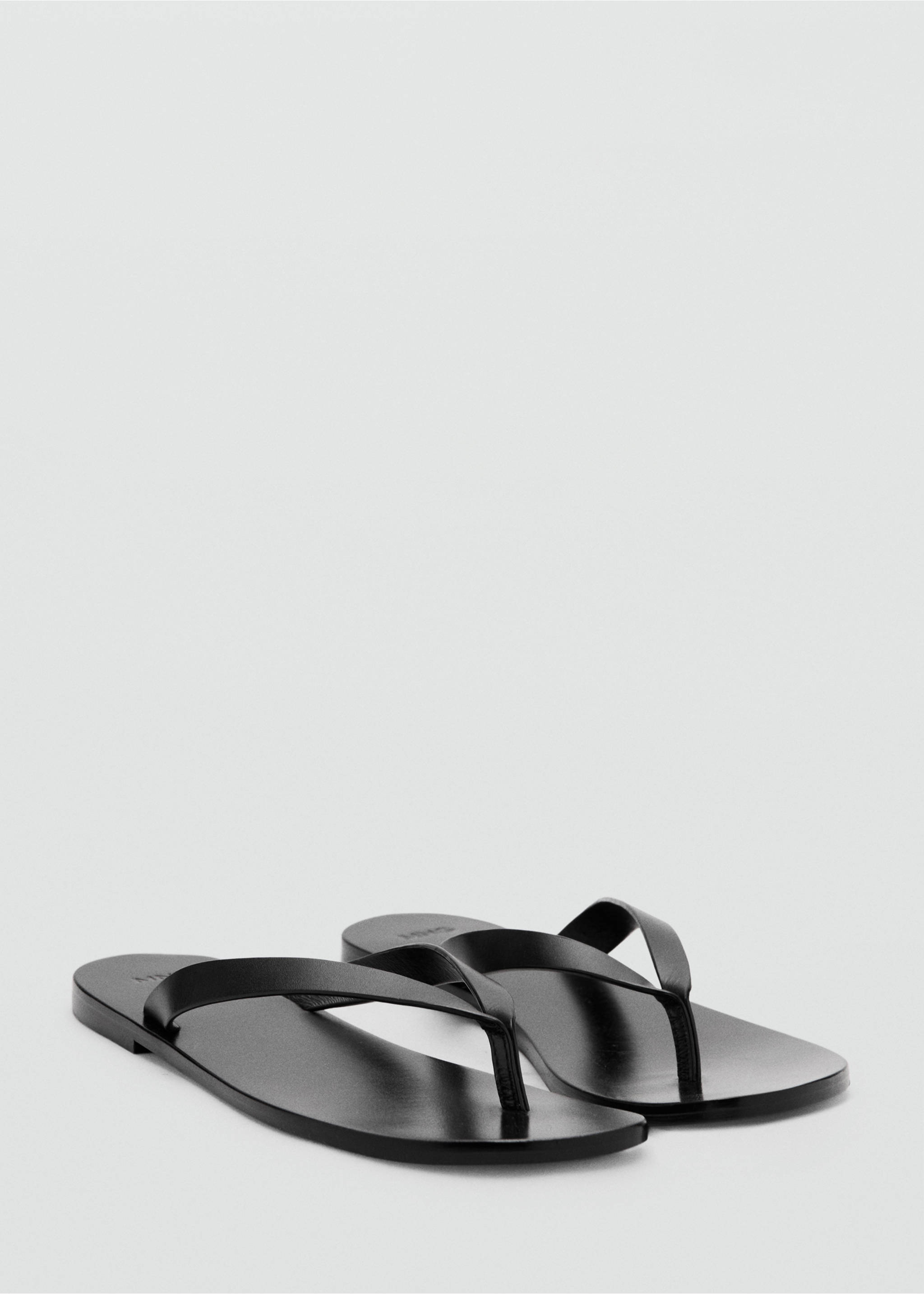 Leather strap sandals - Medium plane, Black. Ref: 37001369-00.