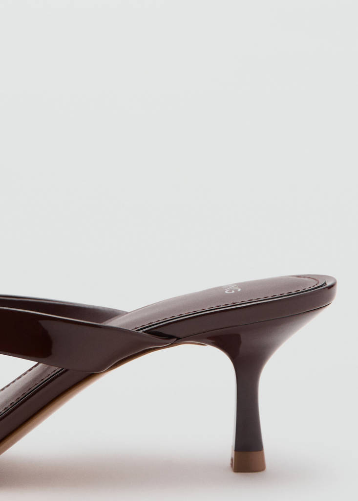 Strappy heeled sandals — Chocolate