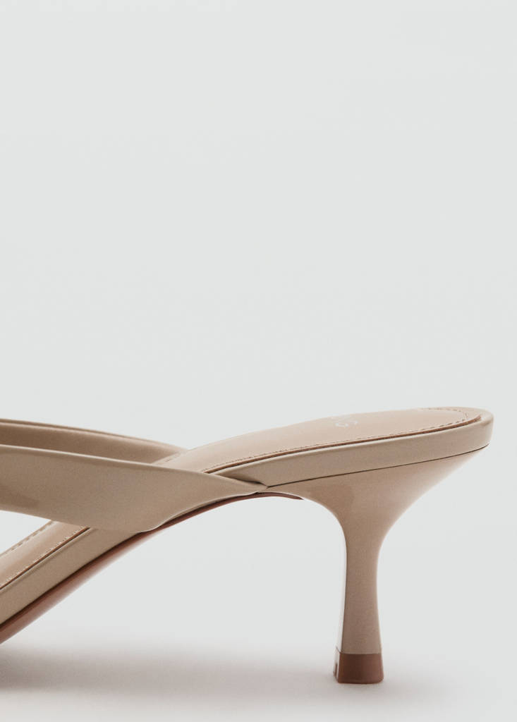 Strappy heeled sandals — Light/Pastel Brown