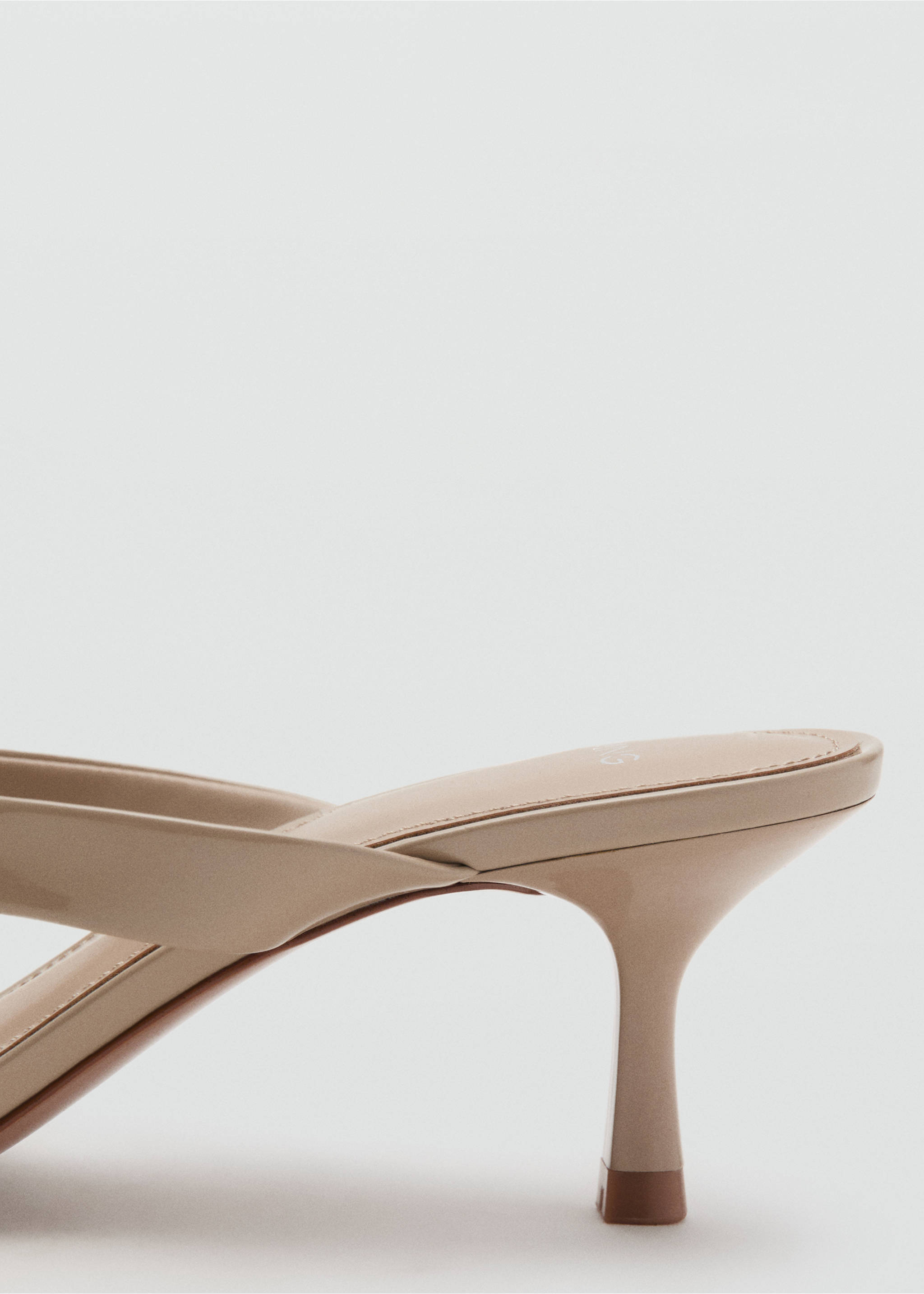 Sandales à lanières et talon - Détail de l'article 1, Marron clair/pastel. Ref: 37001372-00.