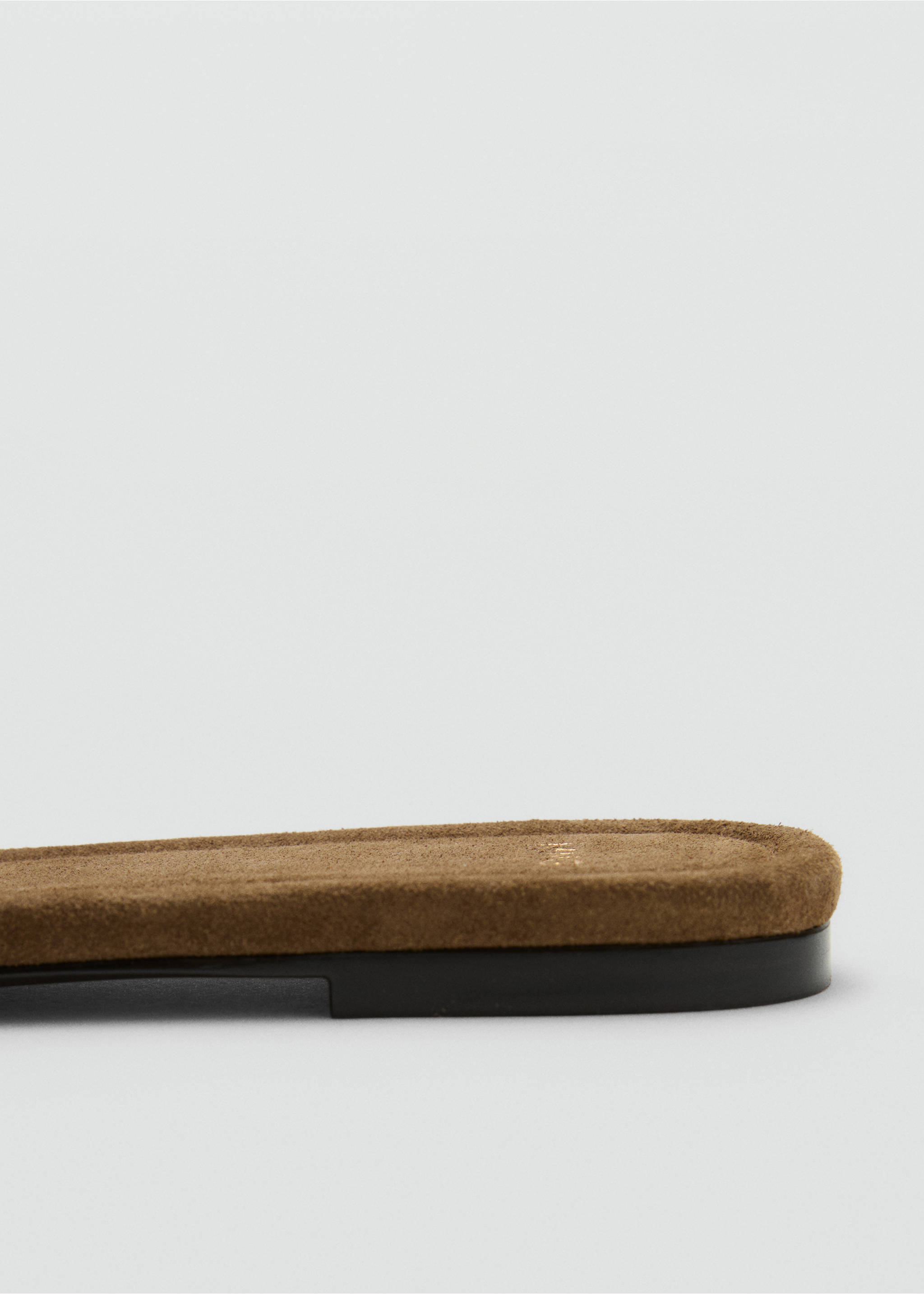 Buckle leather sandals - Details of the article 1, Sand. Ref: 37001376-00.