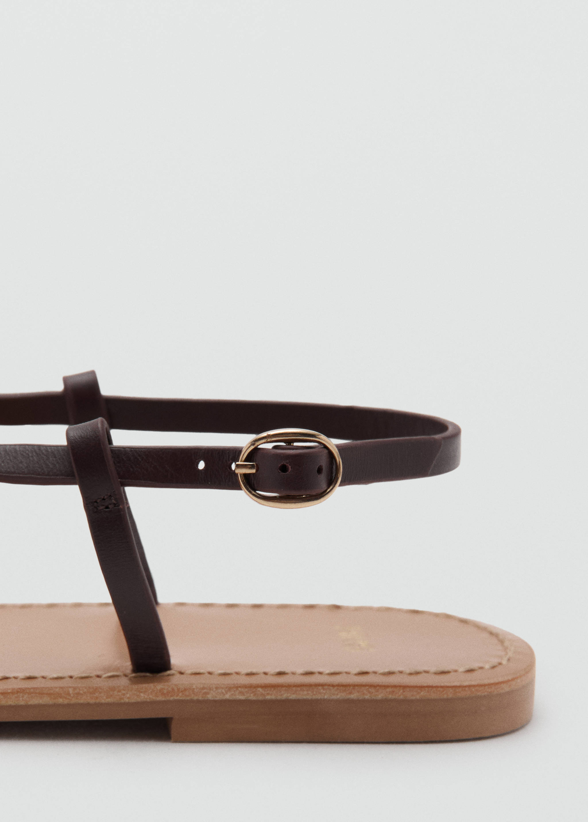 صنادل جلدية بحزام عريض - تفاصيل المنتج 1