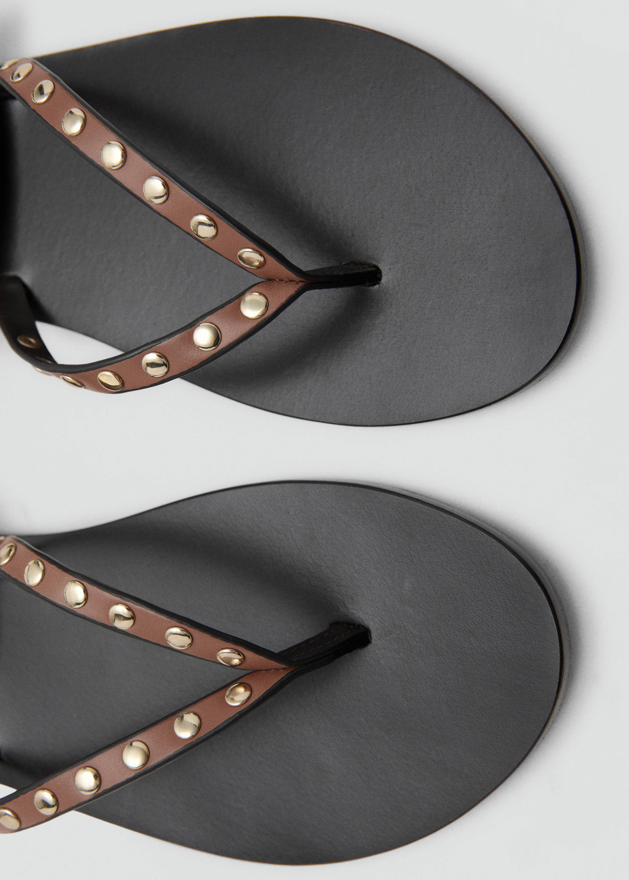 Studded sandals - Details of the article 2