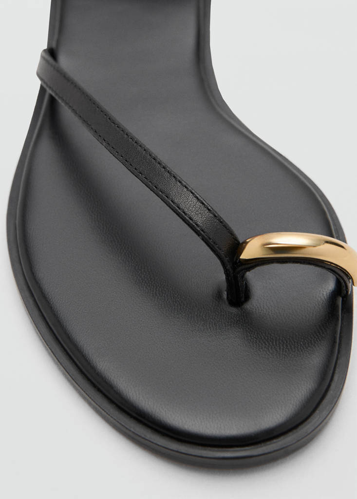 Leather strap sandals with metallic detail — Black