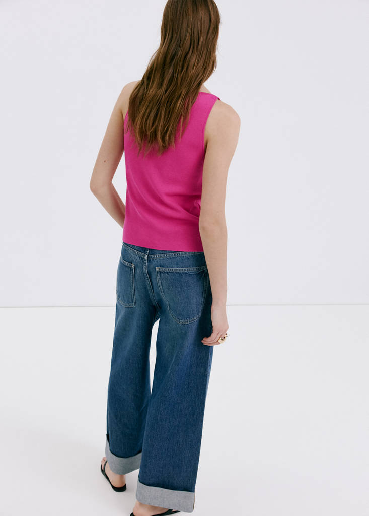 Fine knit boat neck top — Fuchsia